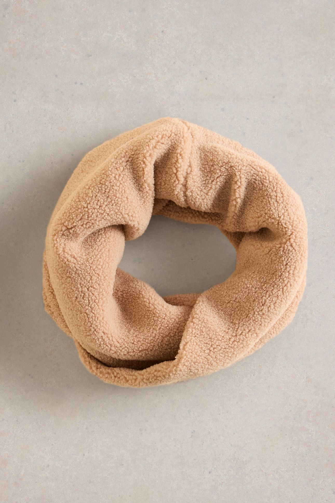 BORG SNOOD LIGHT NATURAL 2