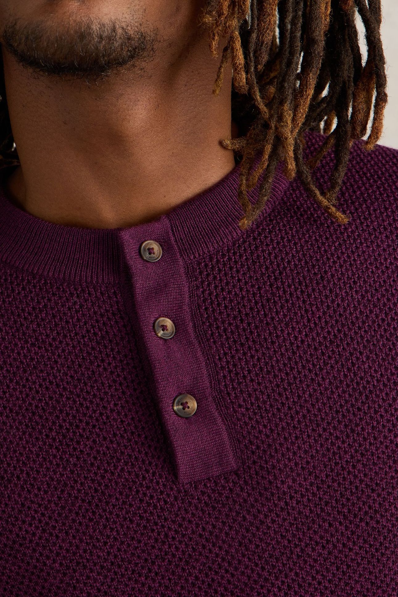 NEWPORT MERINO HENLEY DARK PLUM 4