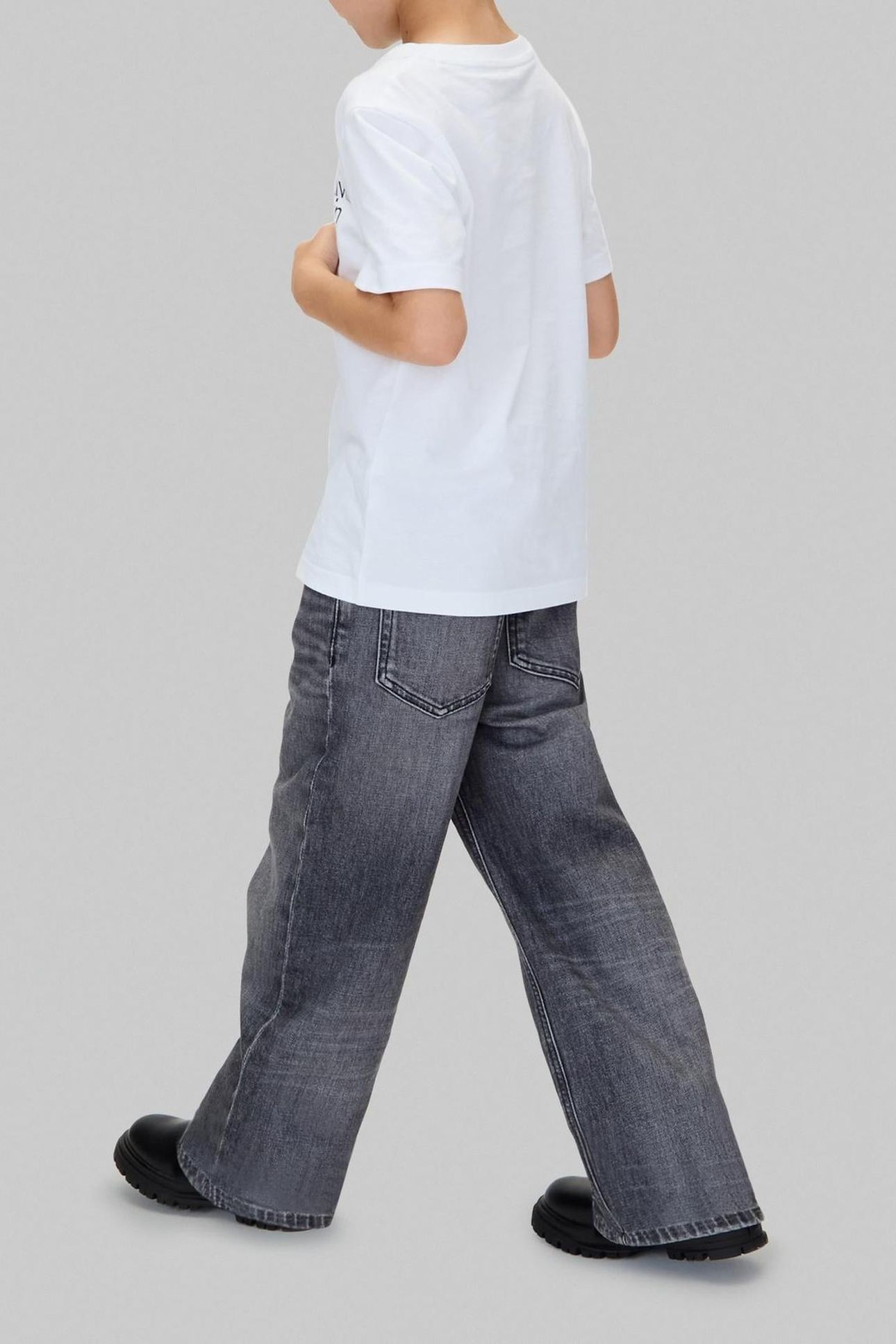 BOYS SKATER MID GREY STONE 2