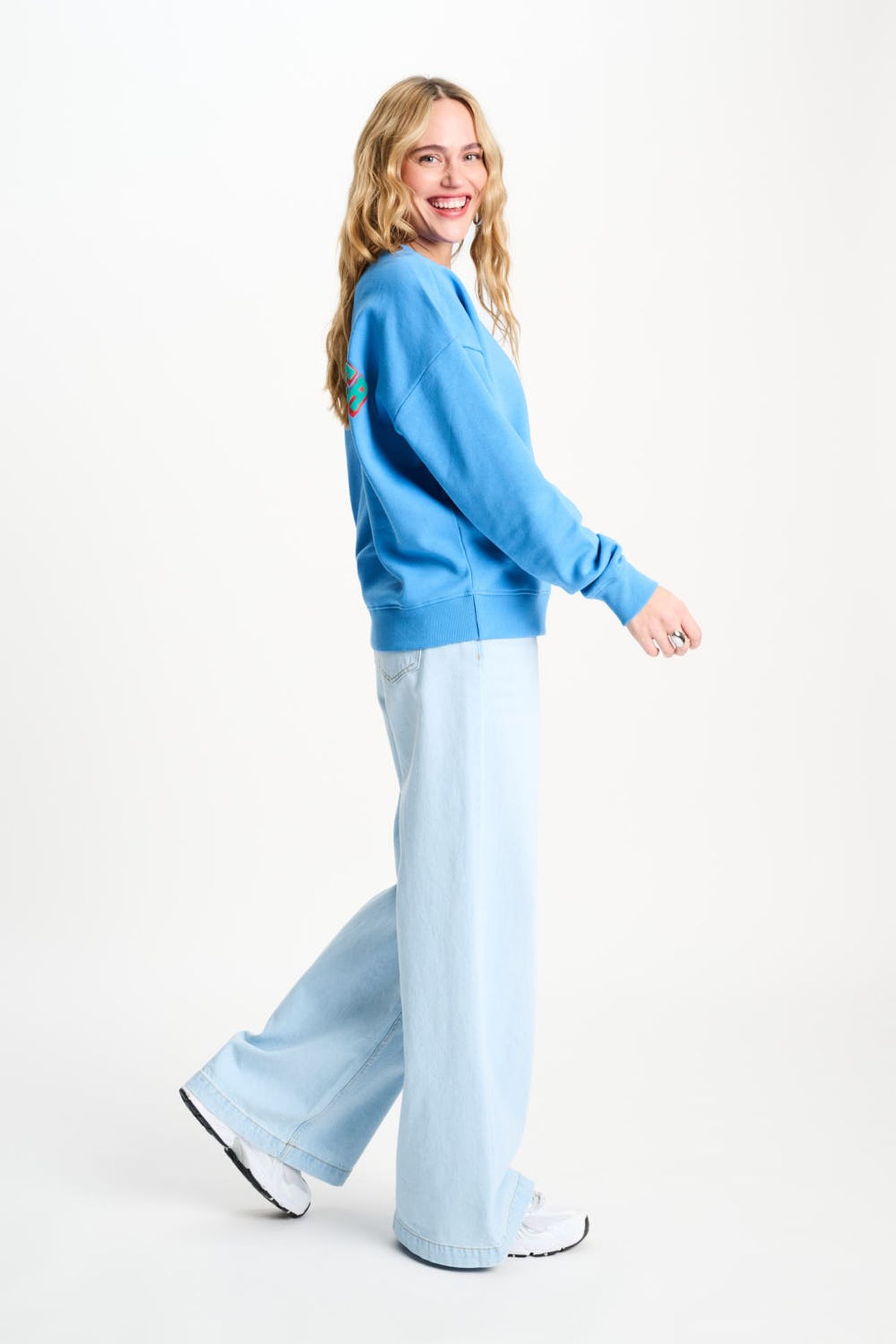 SWEATER - RECORD BREAKER BLUE 5