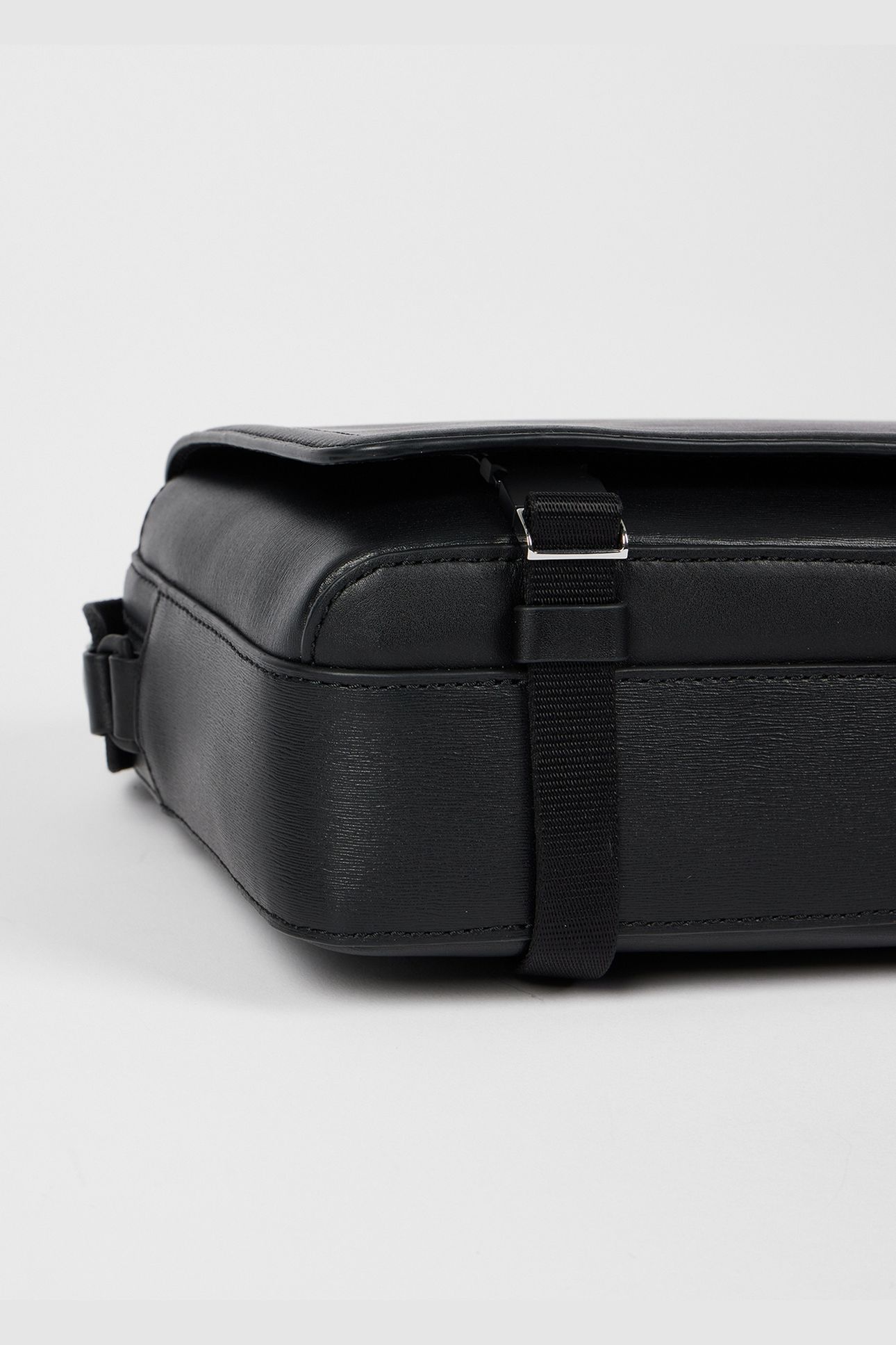 MEN BAG MESSENGER BLACK 7