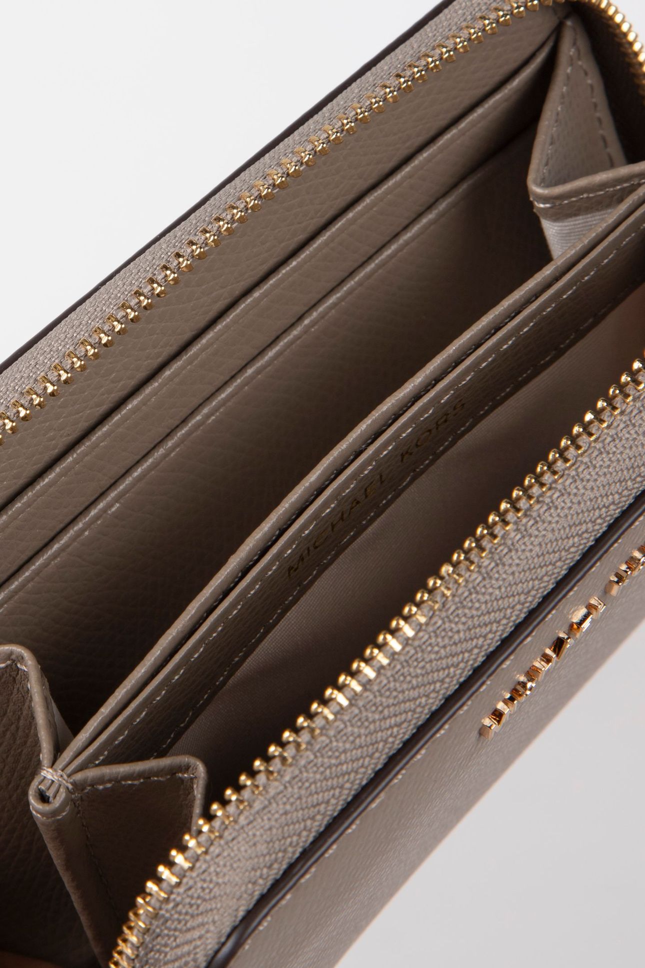 SMALL ZIP AROUND CARD CASE BIRCH 5