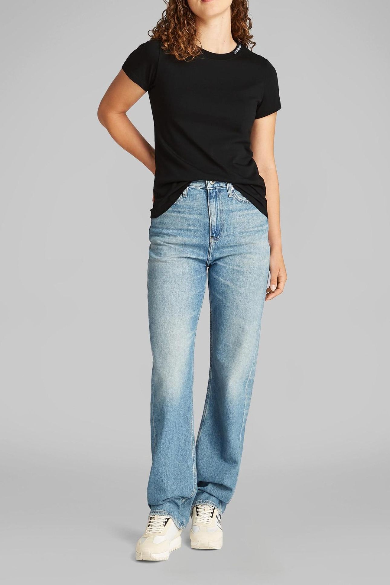 LOGO NECKLINE T-SHIRT BLACK 3