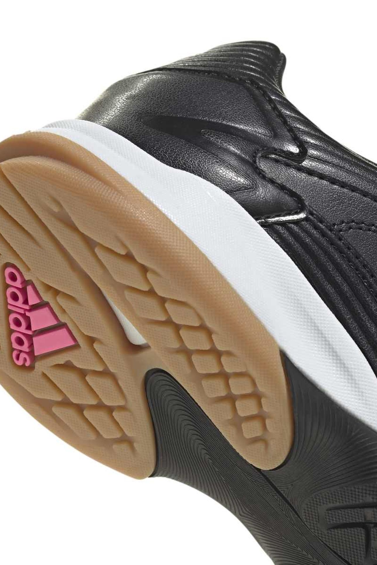 PREDATOR SALA CORE BLACK 10