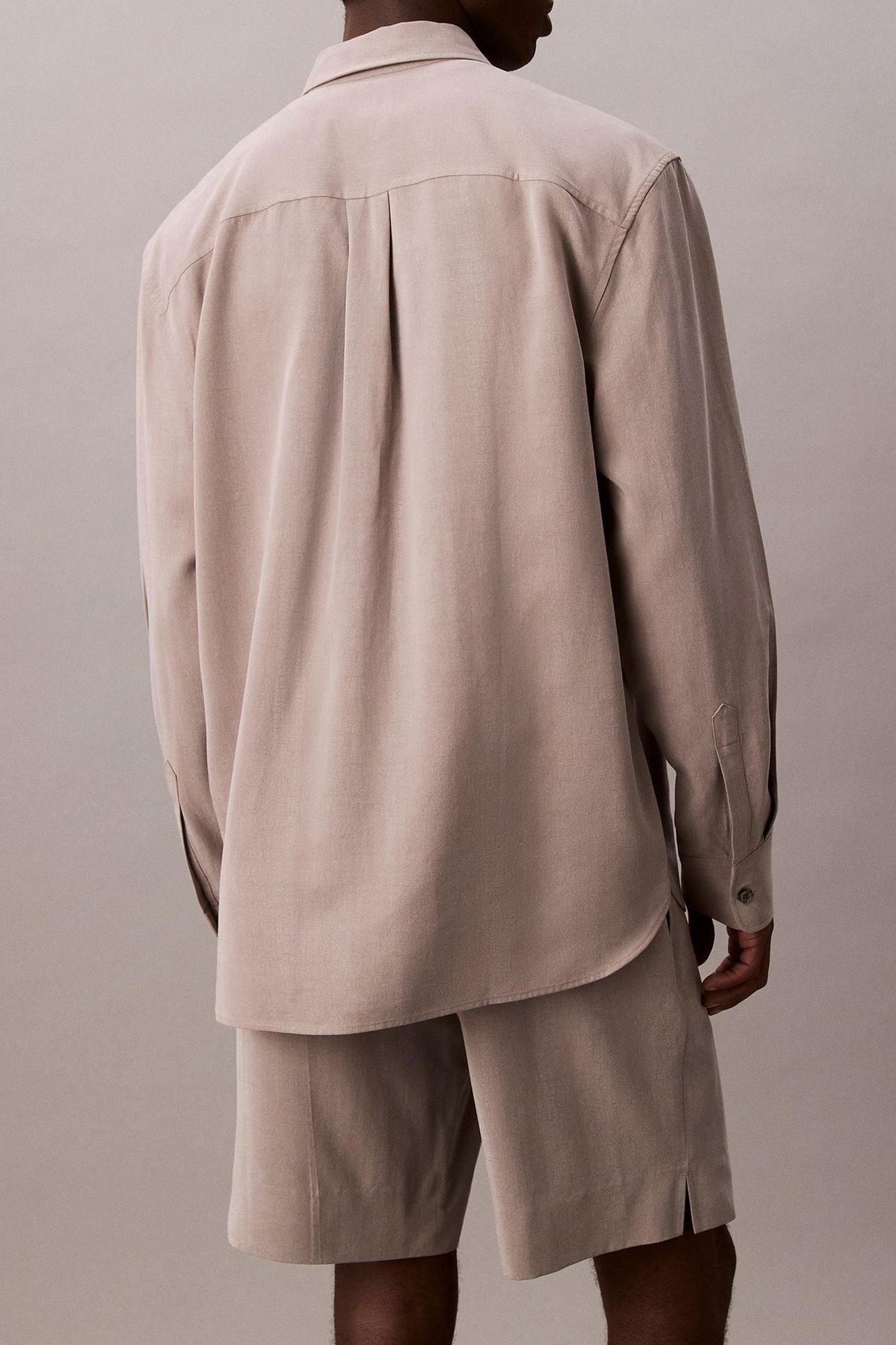 LS DRAPEY RELAXED SHIRT STEEPLE GRAY 2