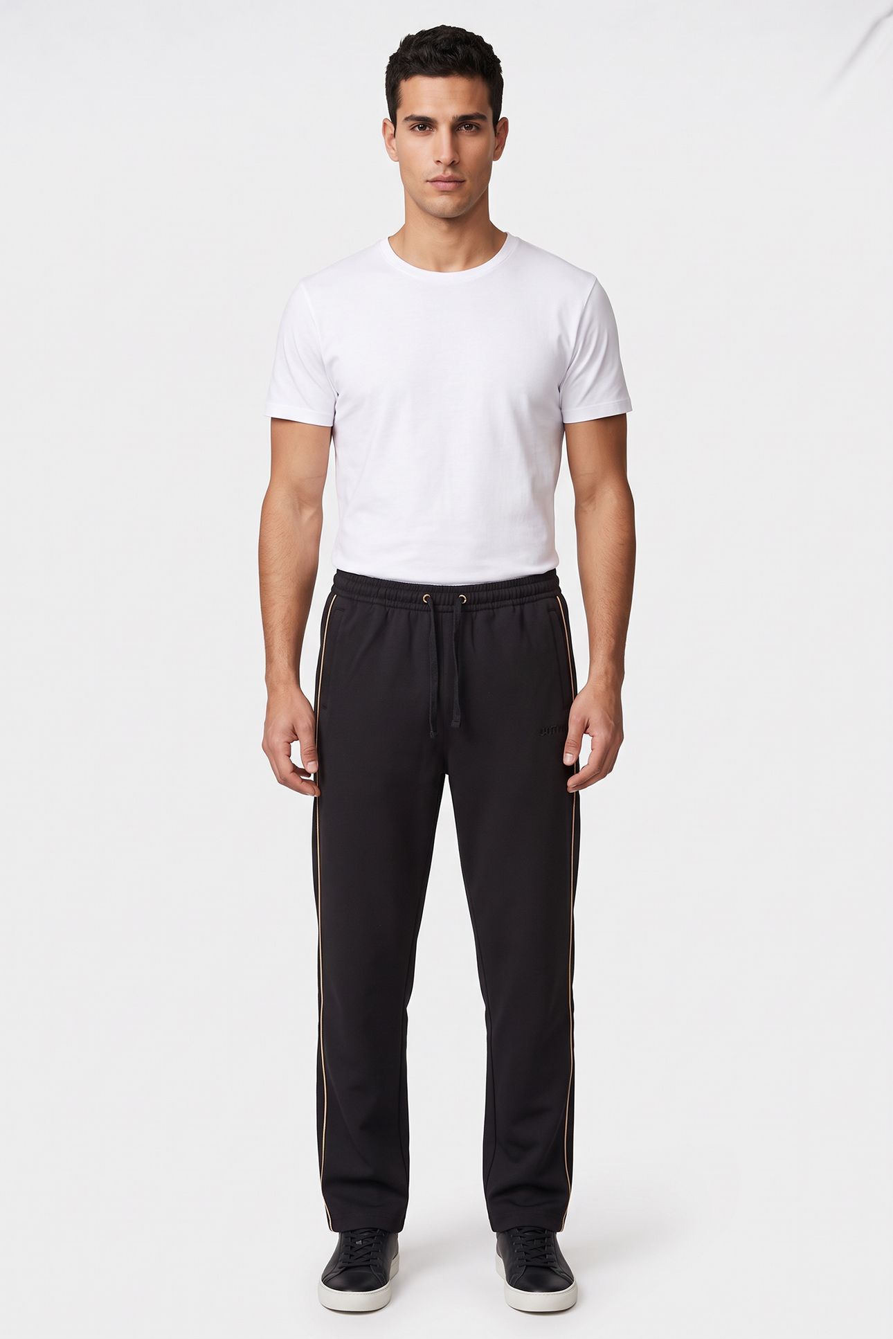 VISIONARY TRACKPANTS BLACK/GOLD 1