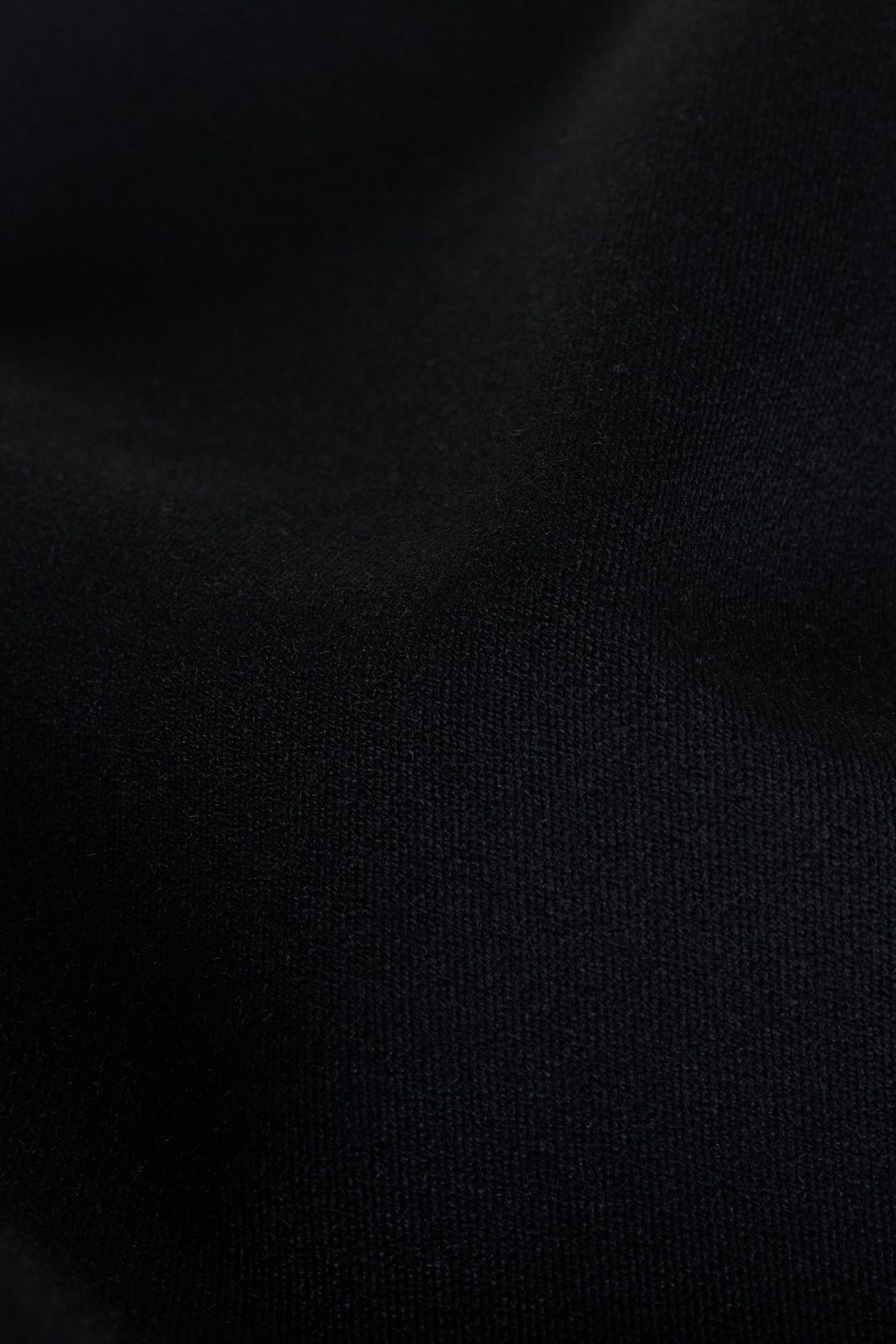 SLEEVELESS TOP BLACK 4