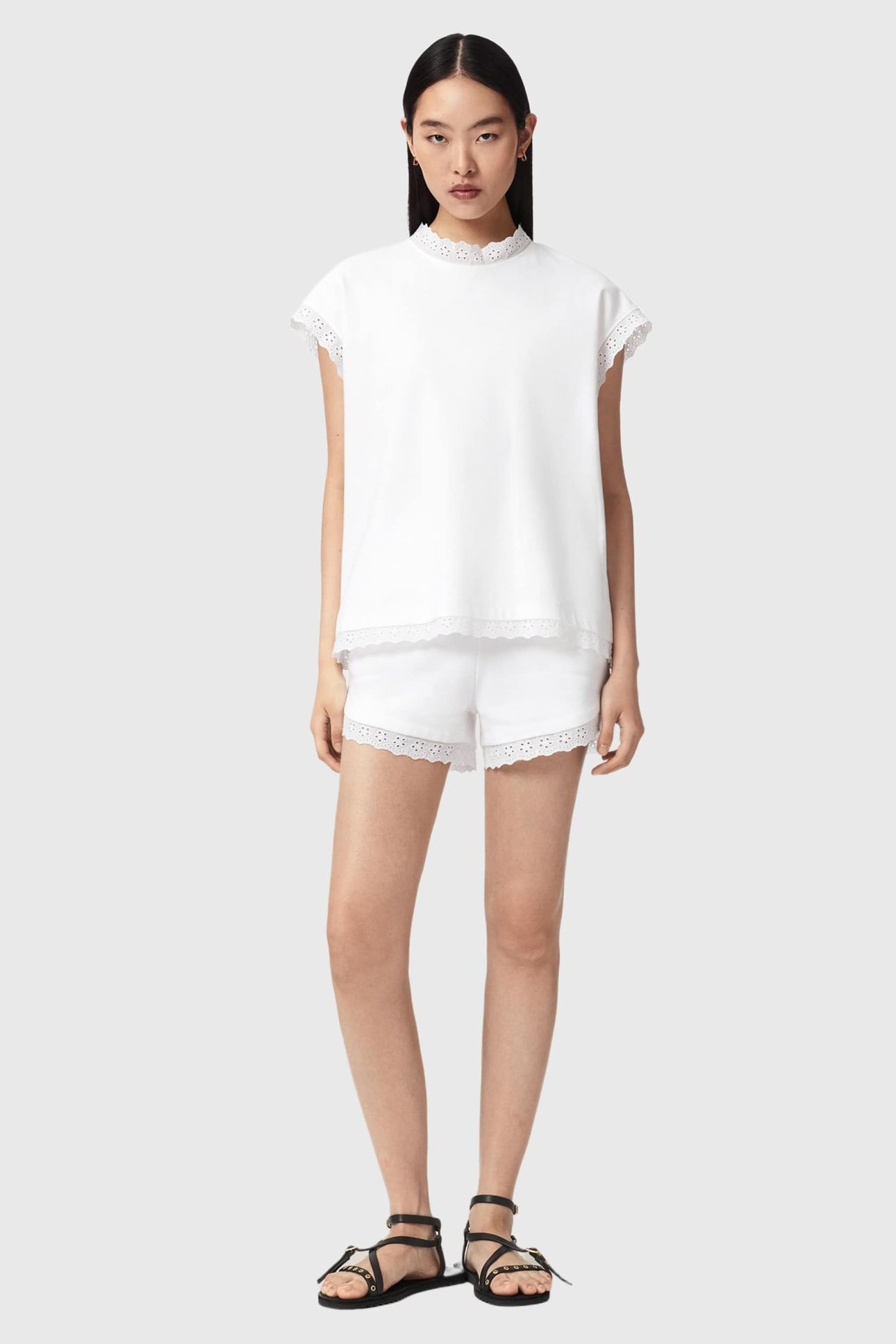 LELE LACE SHORT OPTIC WHITE 1