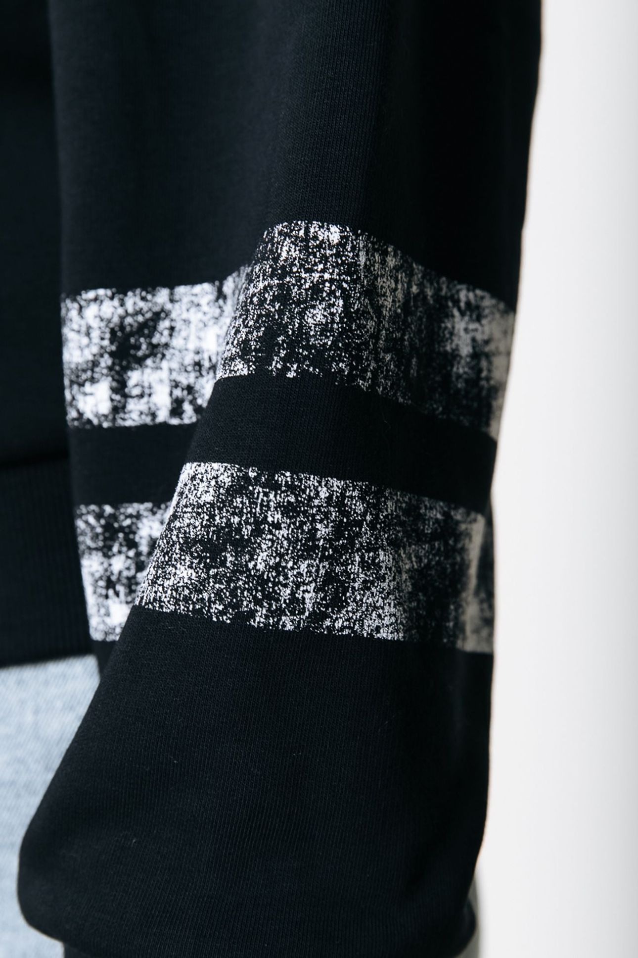 REBEL 23 DROPPED SHOULDER SWEAT BLACK 6