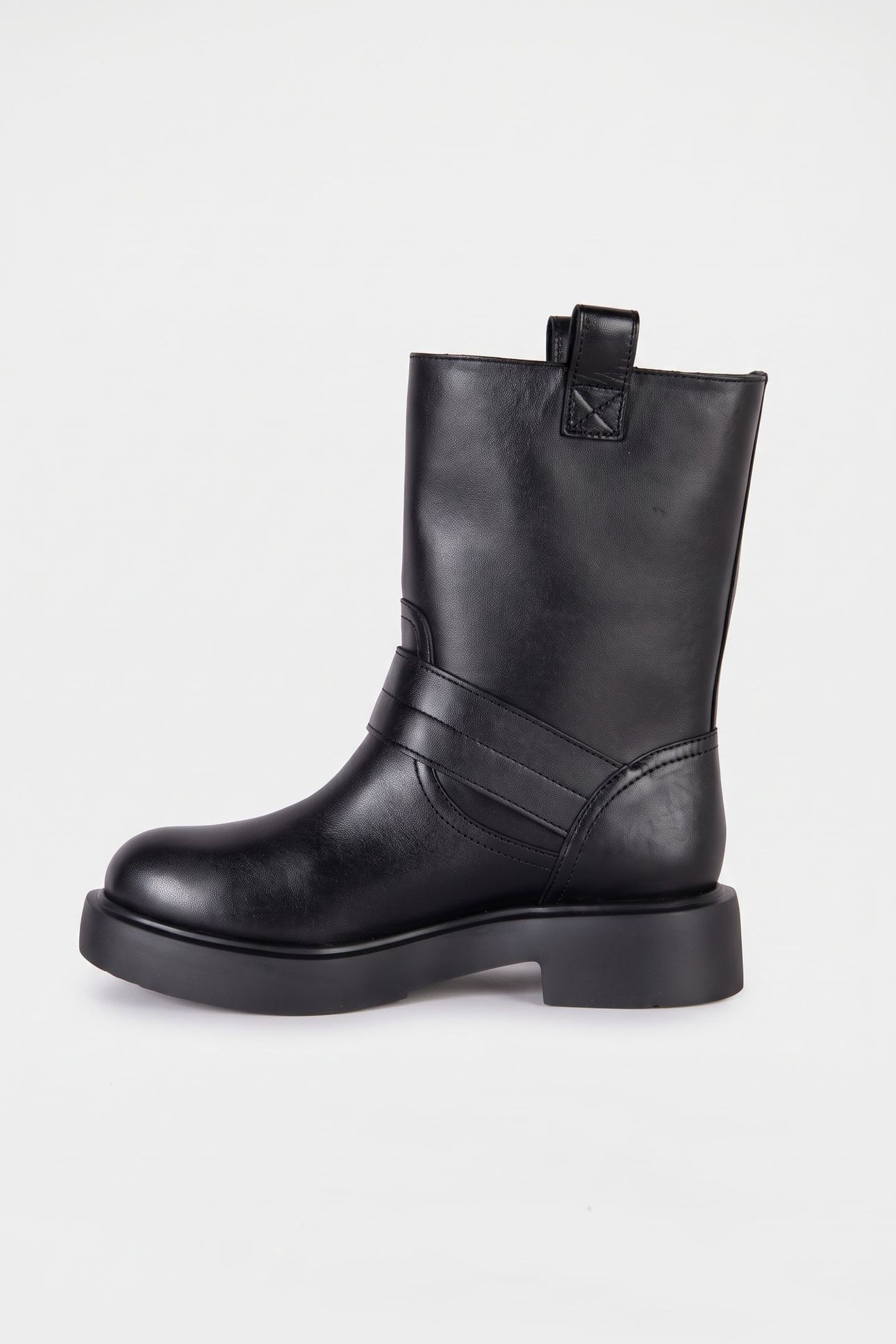 BOOTS BLACK 4