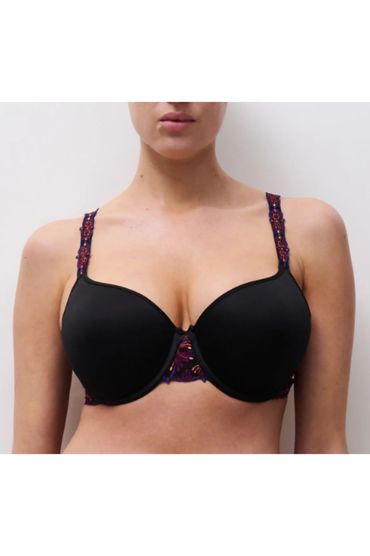 CO BRA TSHIRT COVERING MEMORY BLACK JEWELS 3