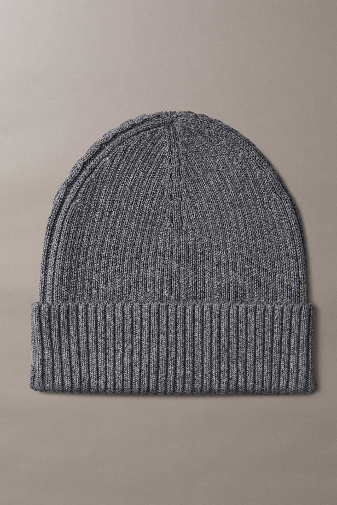PATCH CHUNKY RIB COTTON BEANIE IRON GATE 2