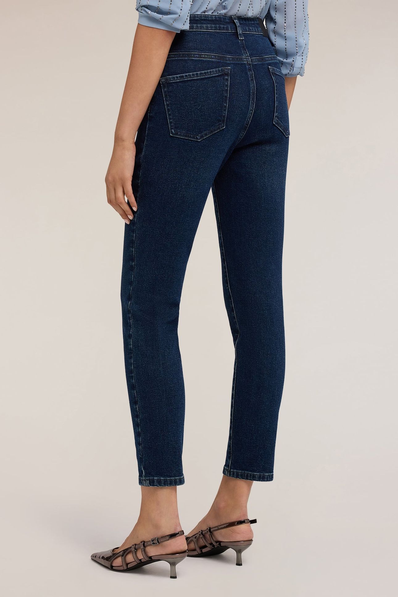 SKINNY JEANS WITH EMBROIDERED POCKETS BLUE 3