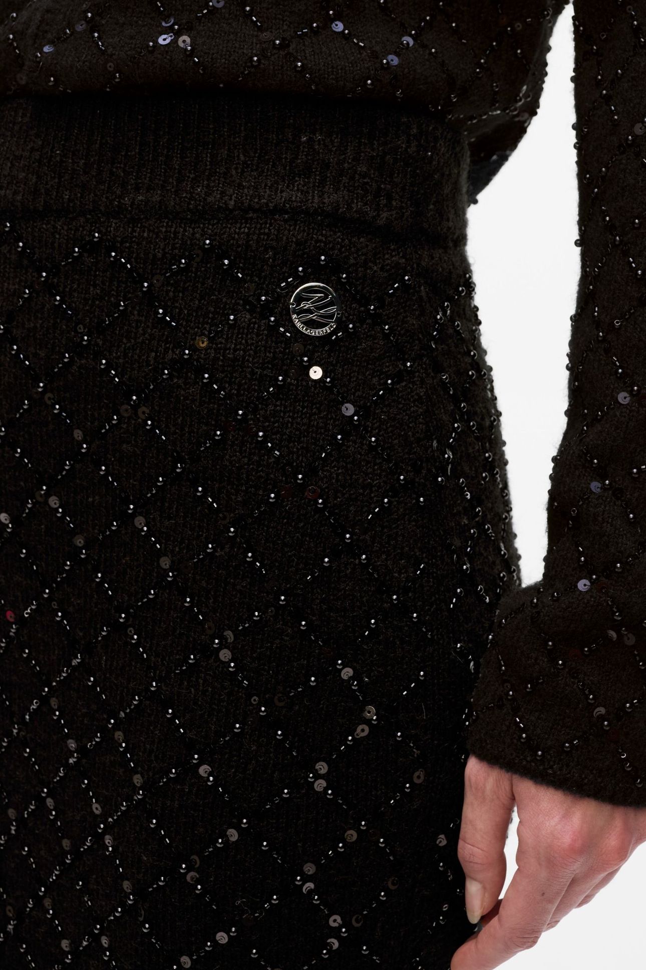 EMBELLISHED KNIT SKIRT BLACK 6