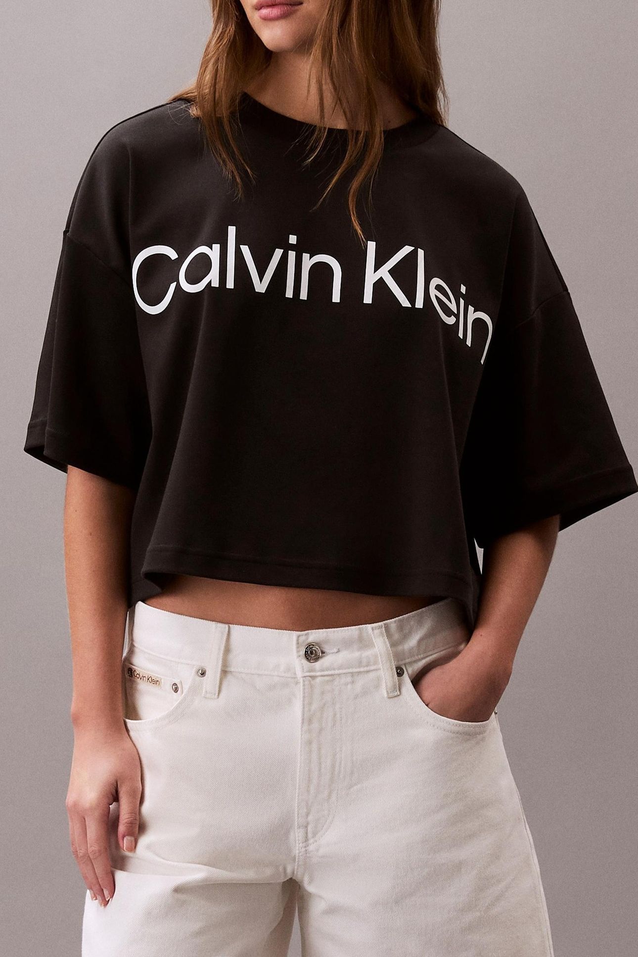 SS BOXY LOGO GRAPHIC TEE BLACK 1