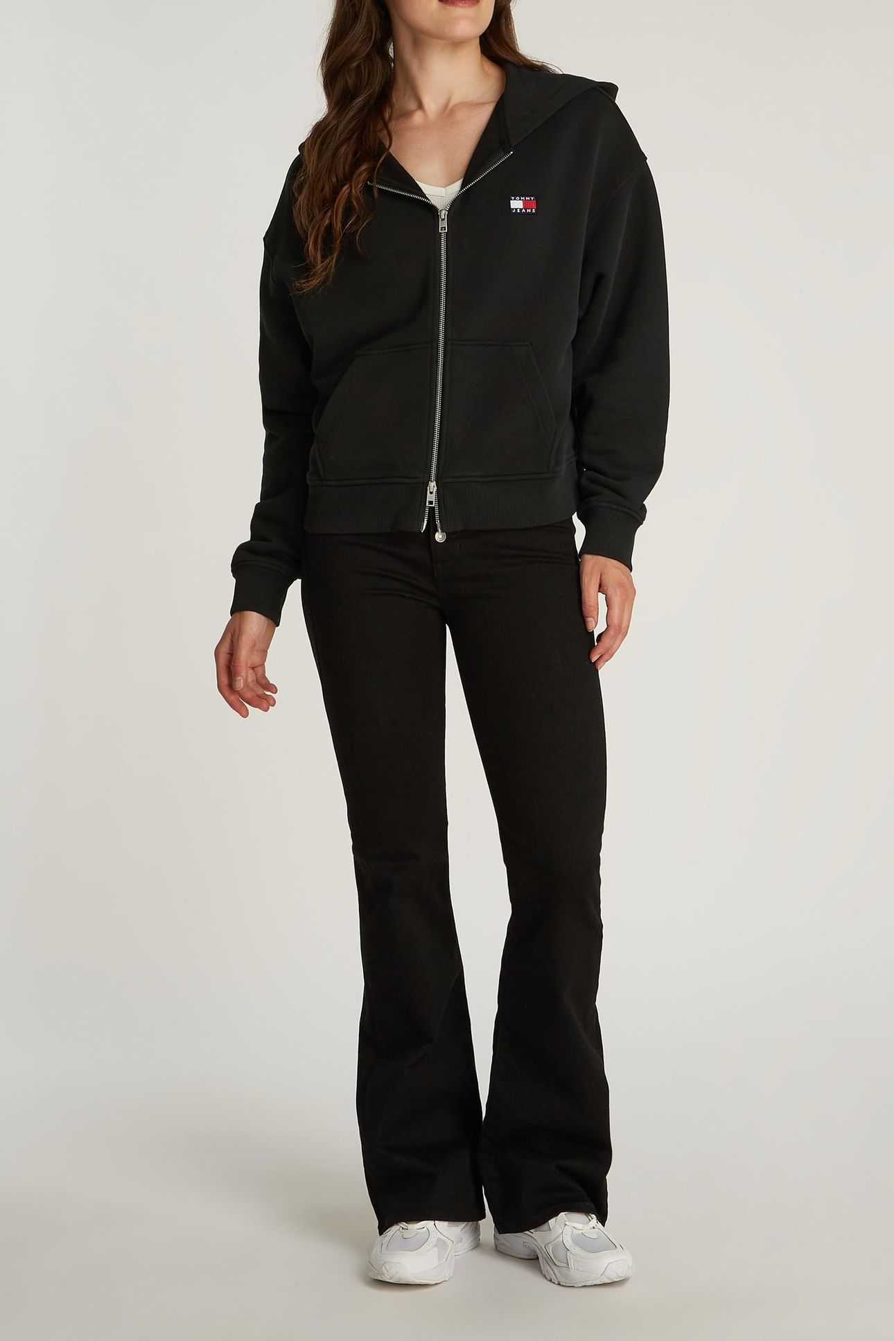 TJW BOXY BADGE ZIP BLACK 3