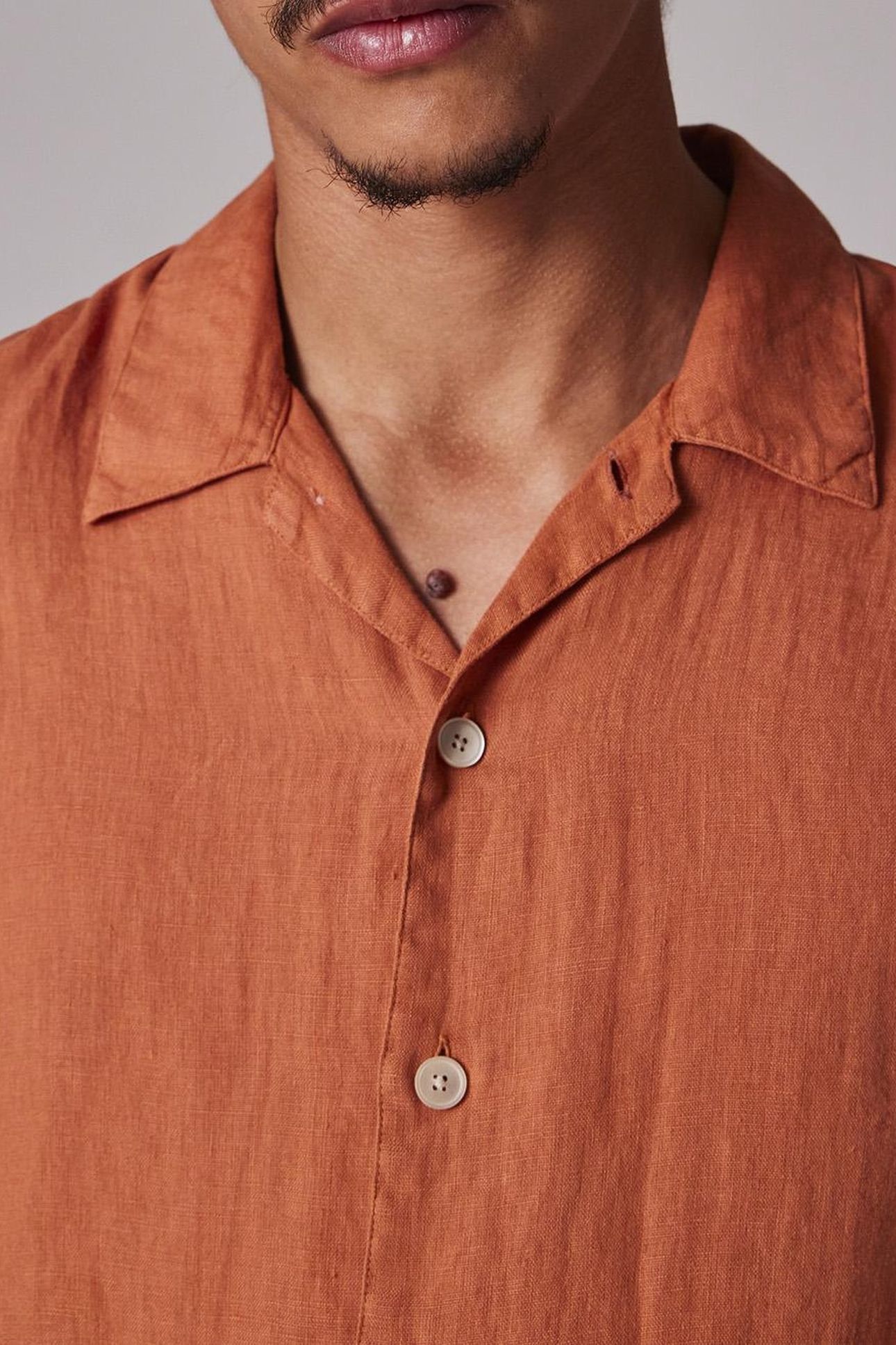MENS SS CASUAL FIT SHIRT ORANGE 9