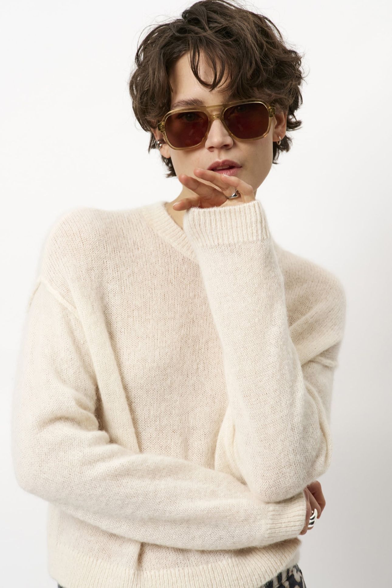 ARIAMA CREWNECK SWEATER OATMEAL CREAM 2