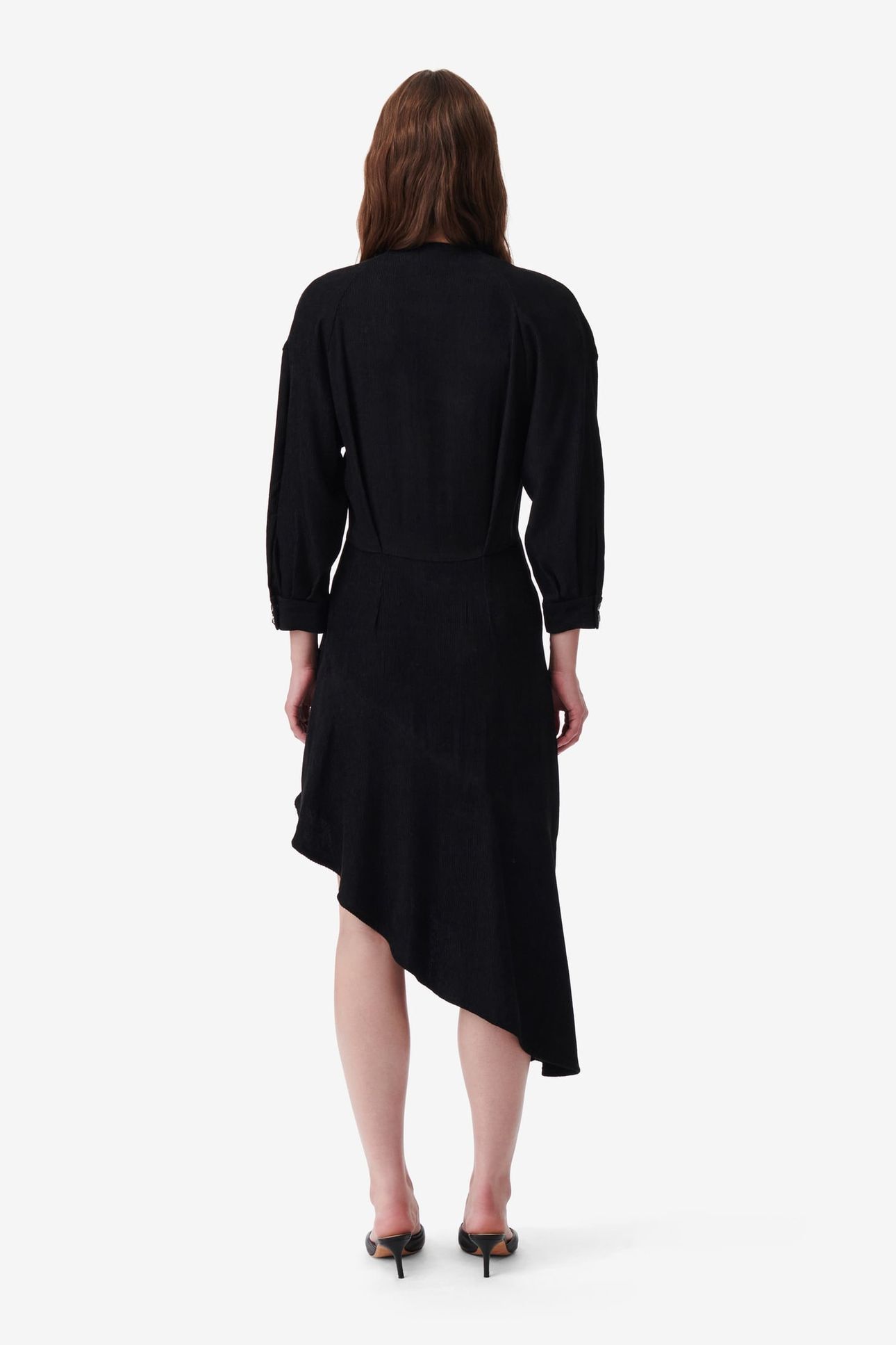 IZAE DRESS BLACK 2