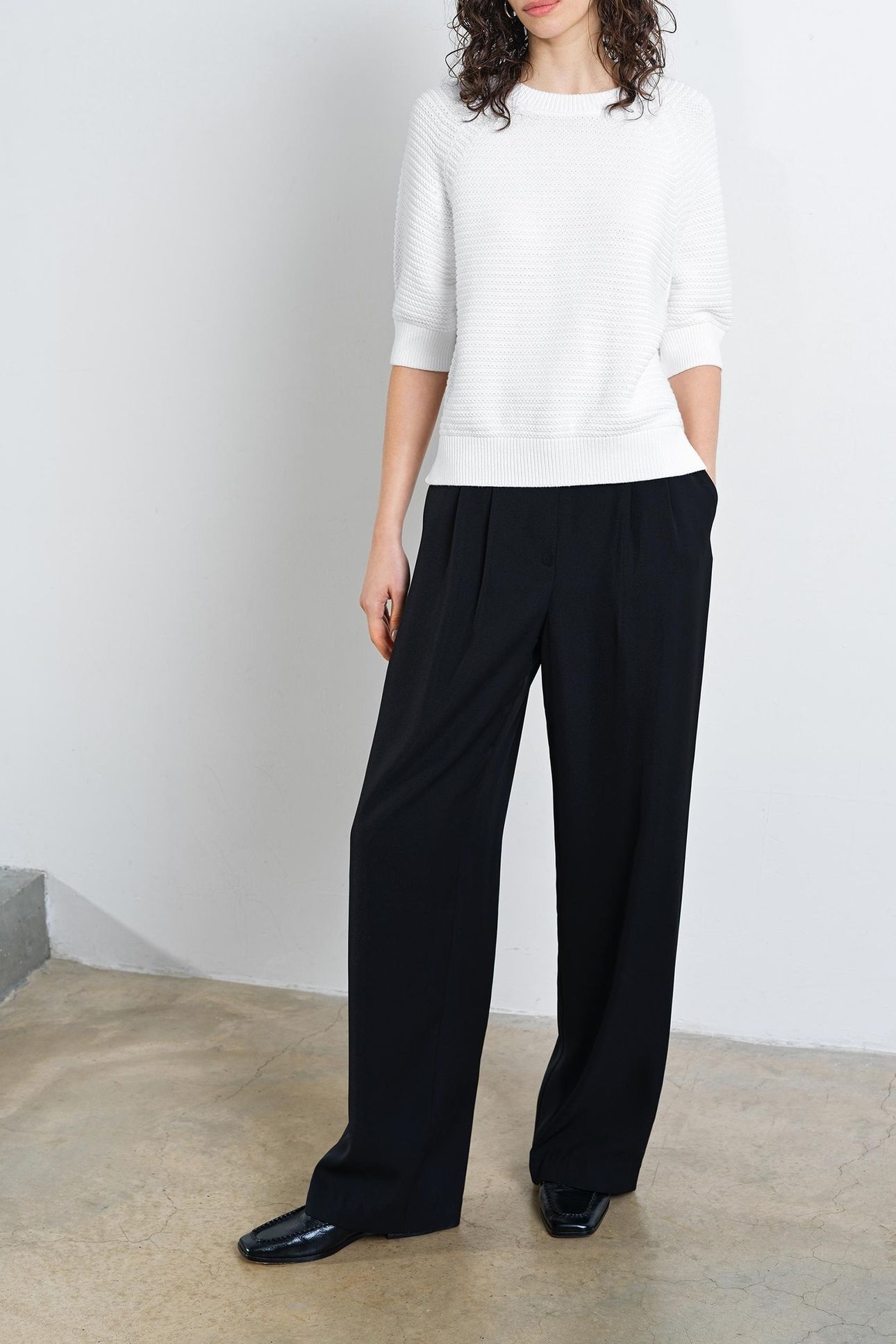 LILY MOZART SS HIGH NECK KNIT SUMMER WHITE 1