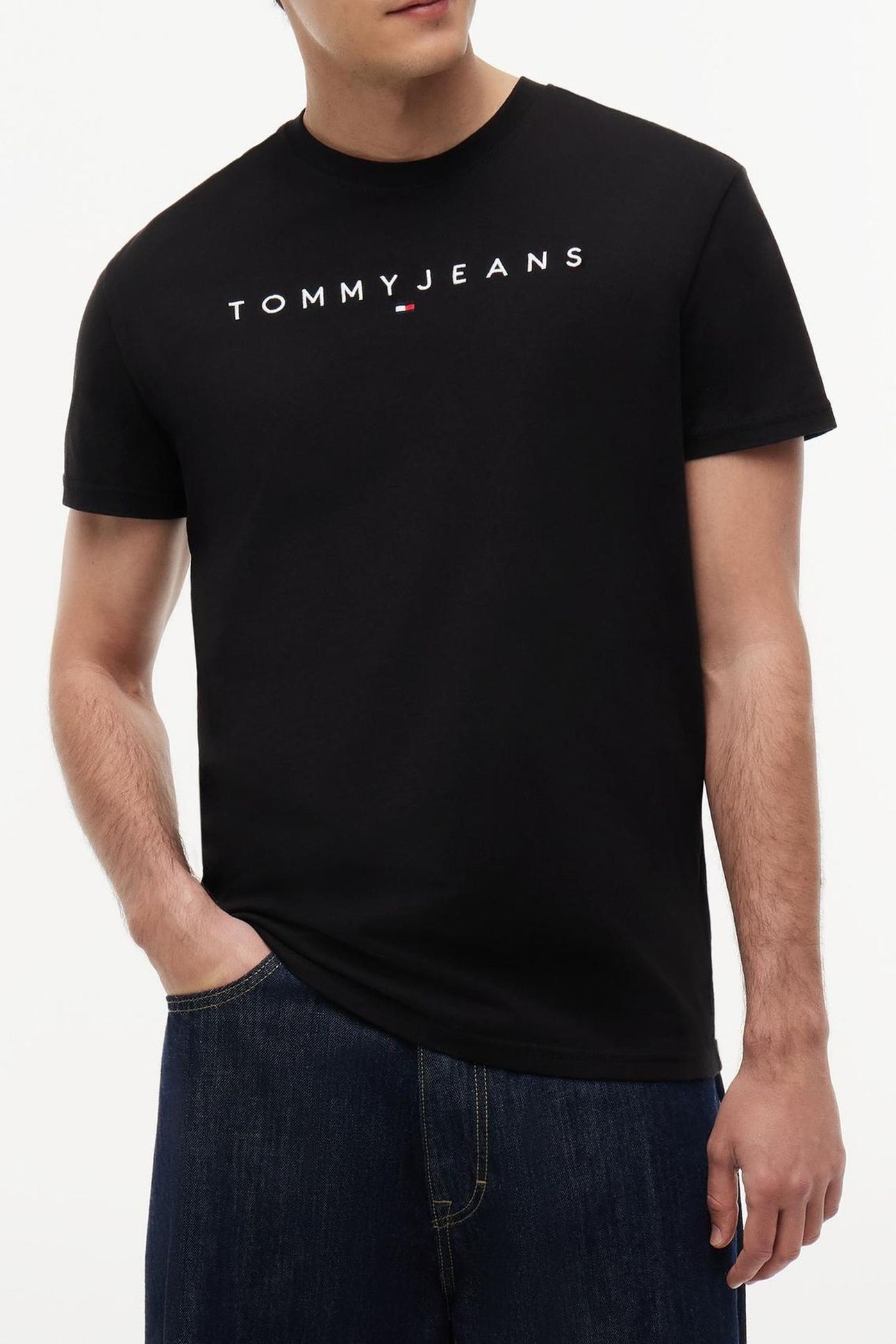 TJM REG LINEAR LOGO BLACK 1