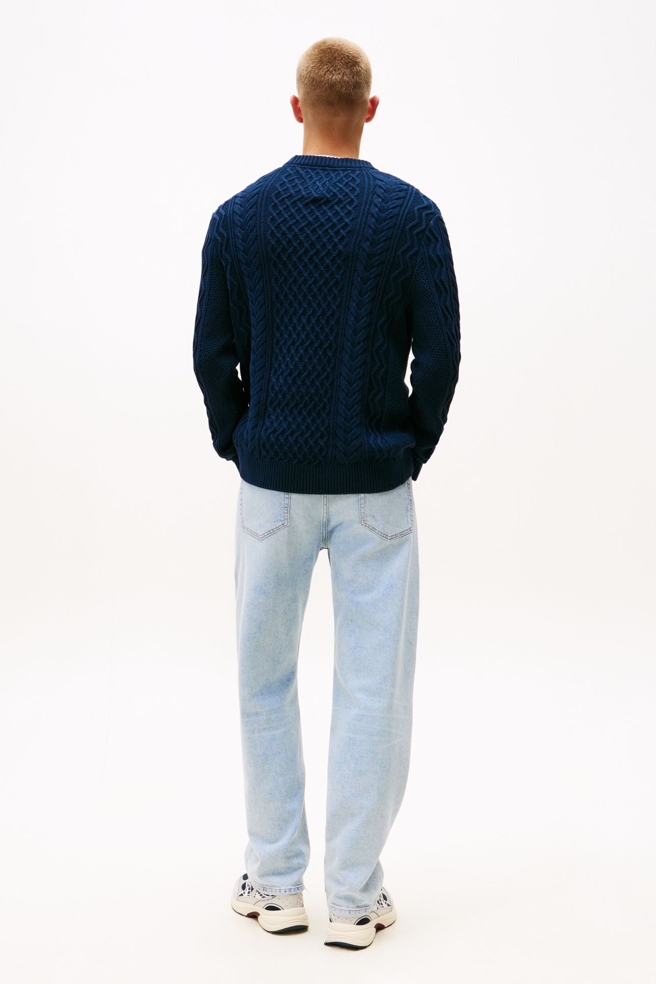 TJM SLIM BADGE CABLE DARK NIGHT NAVY TONAL 2