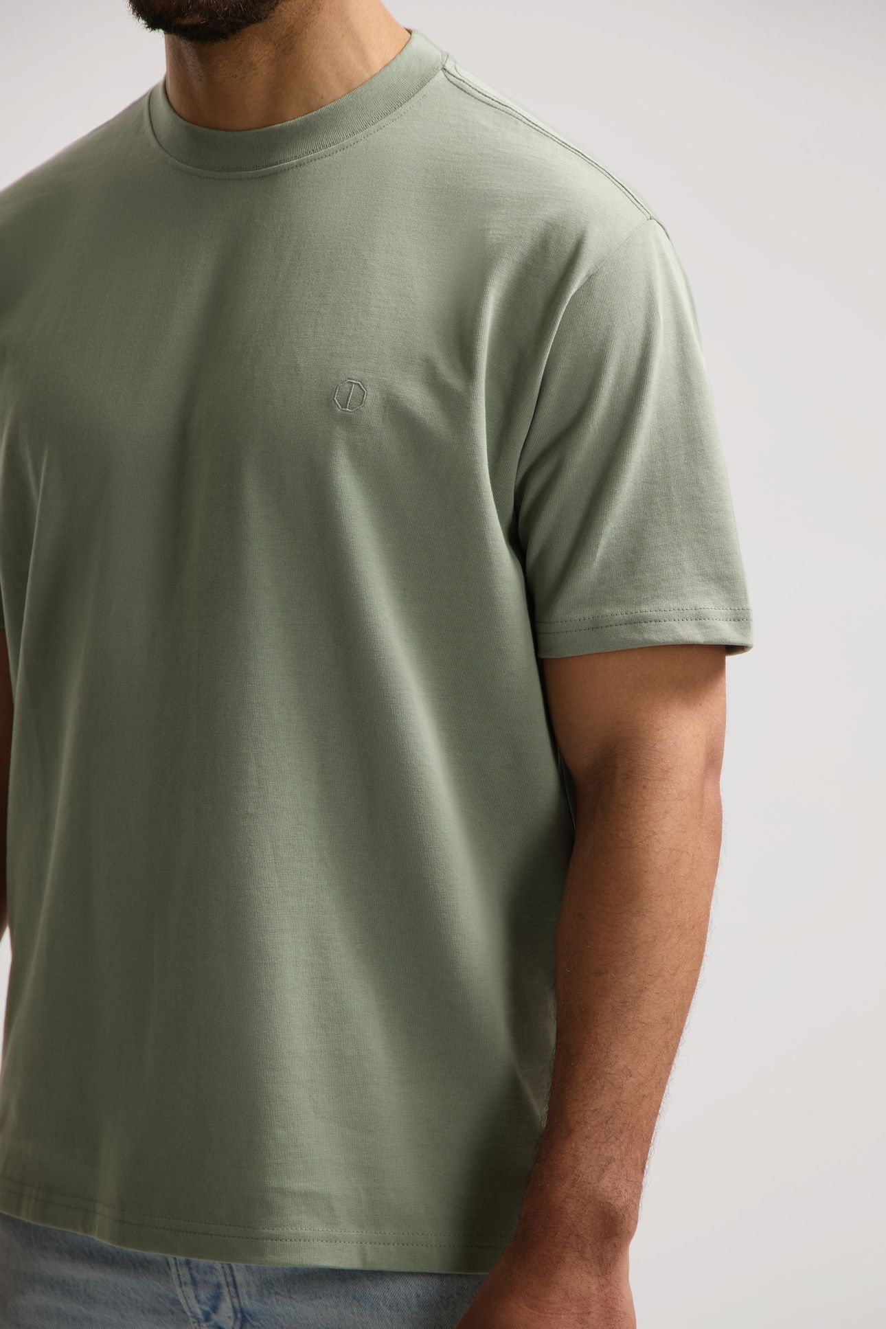 DS_COLLIN SS TEE GREEN SHADOW 5