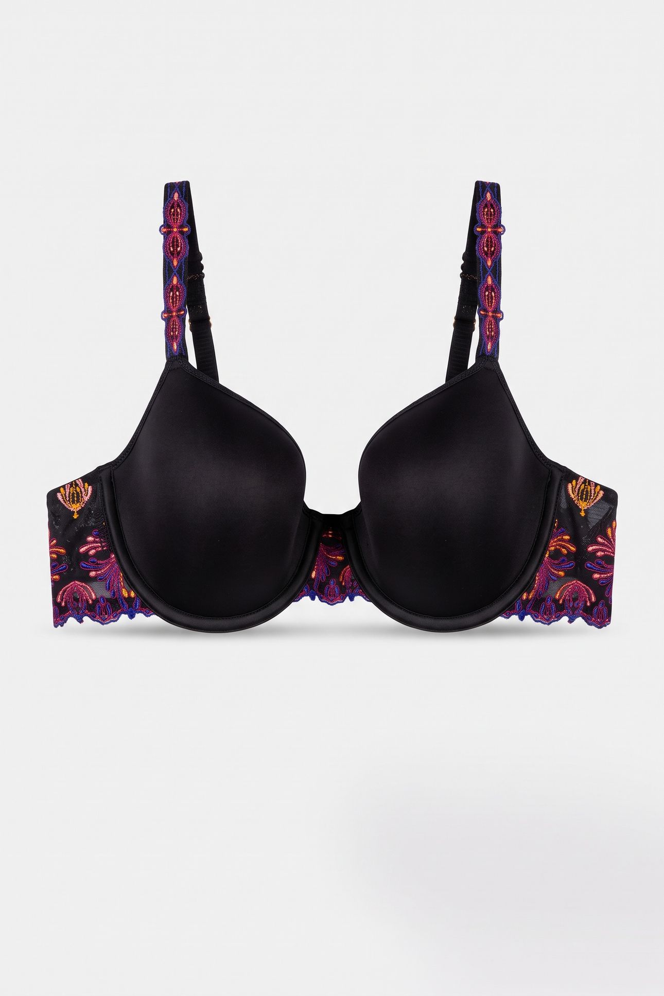 CO BRA TSHIRT COVERING MEMORY BLACK JEWELS 6
