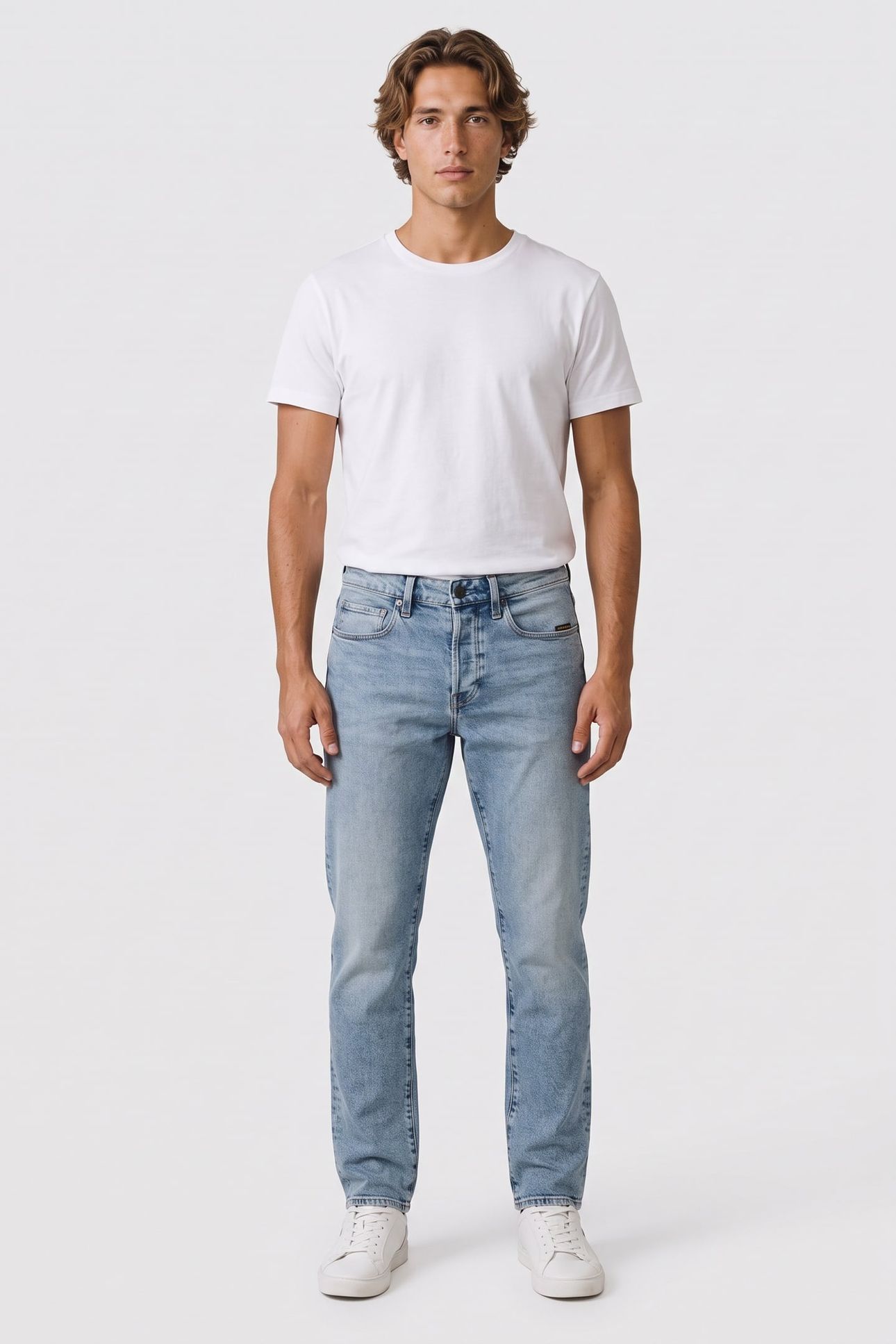 3301 REGULAR TAPERED MEDIUM BLUE 1