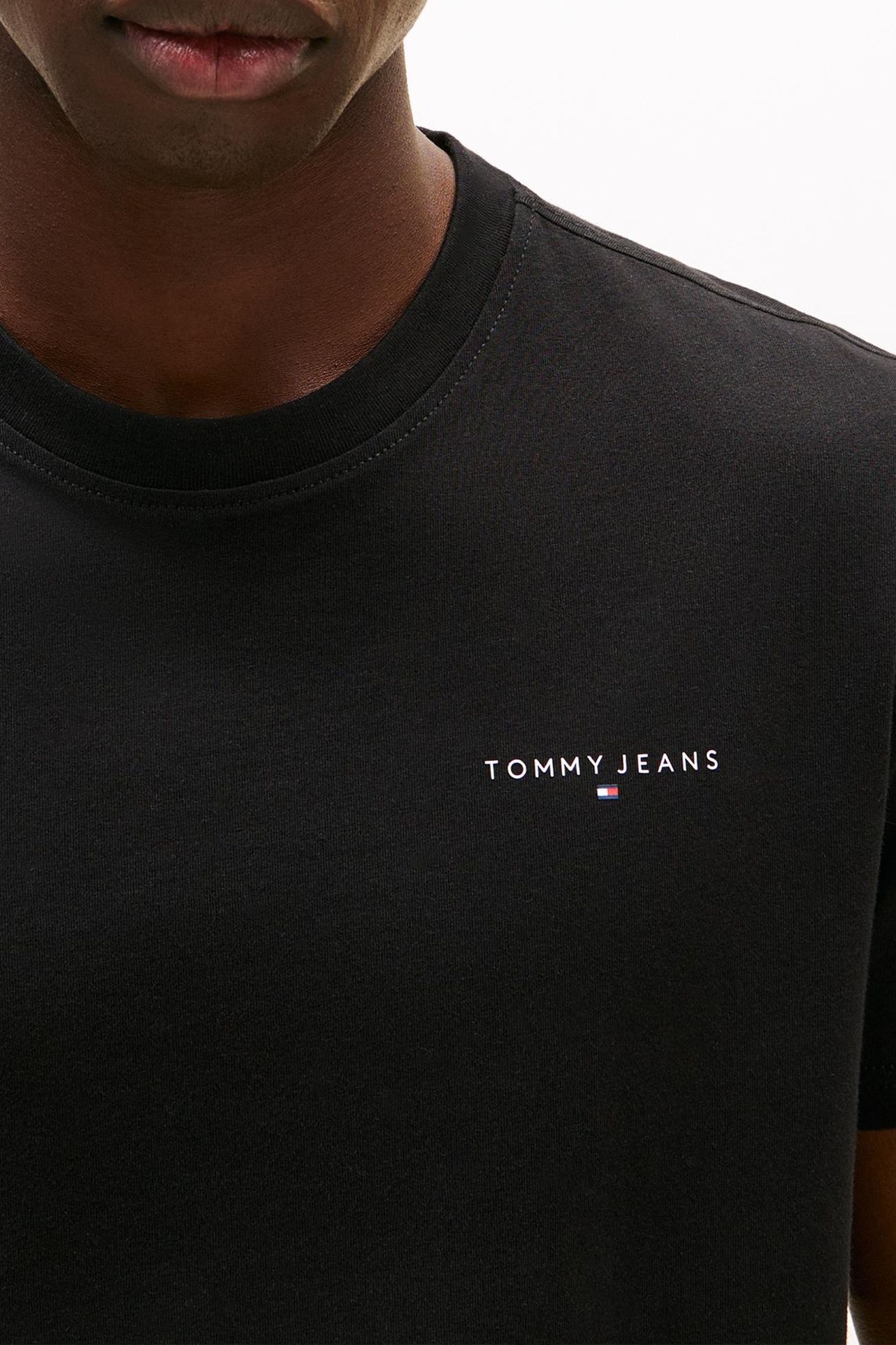 TJM SLIM LINEAR TEE BLACK 9