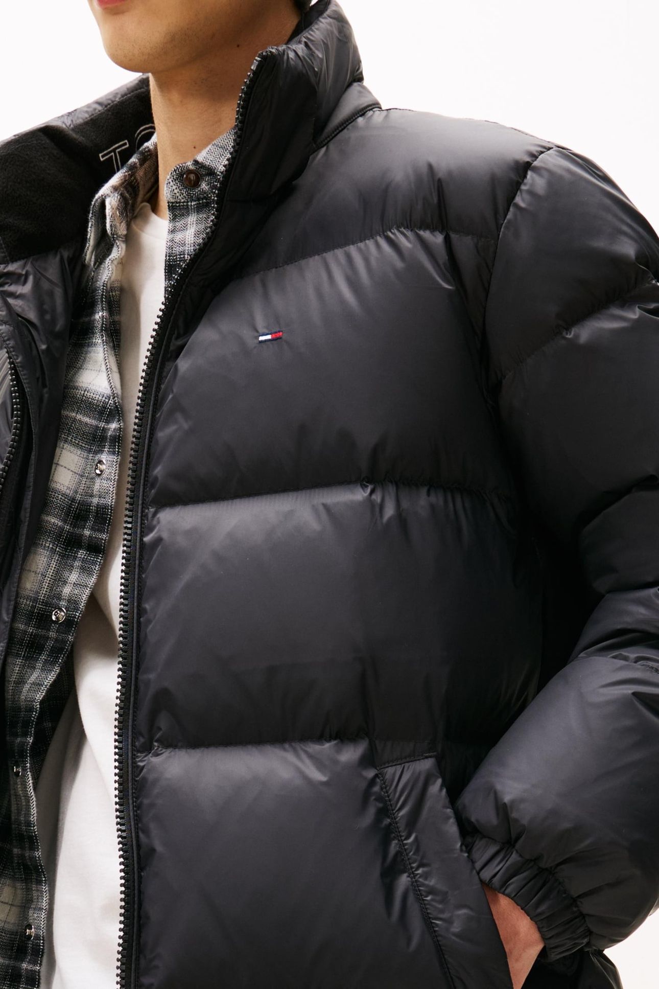 TJM ESSENTIAL DOWN PUFFER BLACK 6