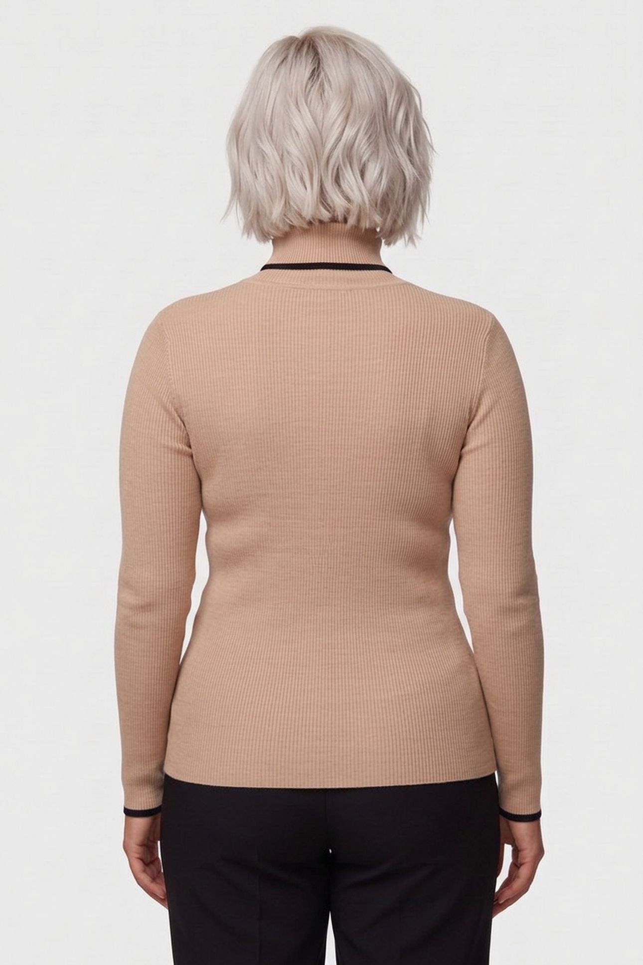 KNITWEAR BEIGE 2