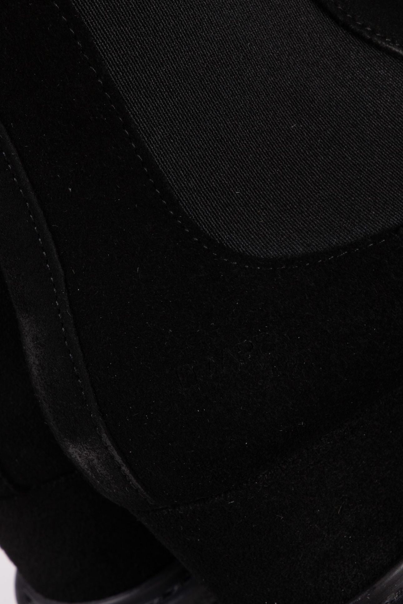 TOULON BLACK 3