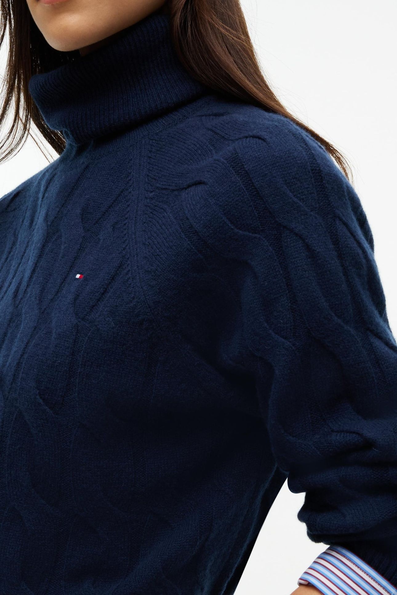 SOFT WOOL CABLE ROLL NECK DARK BLUE 6
