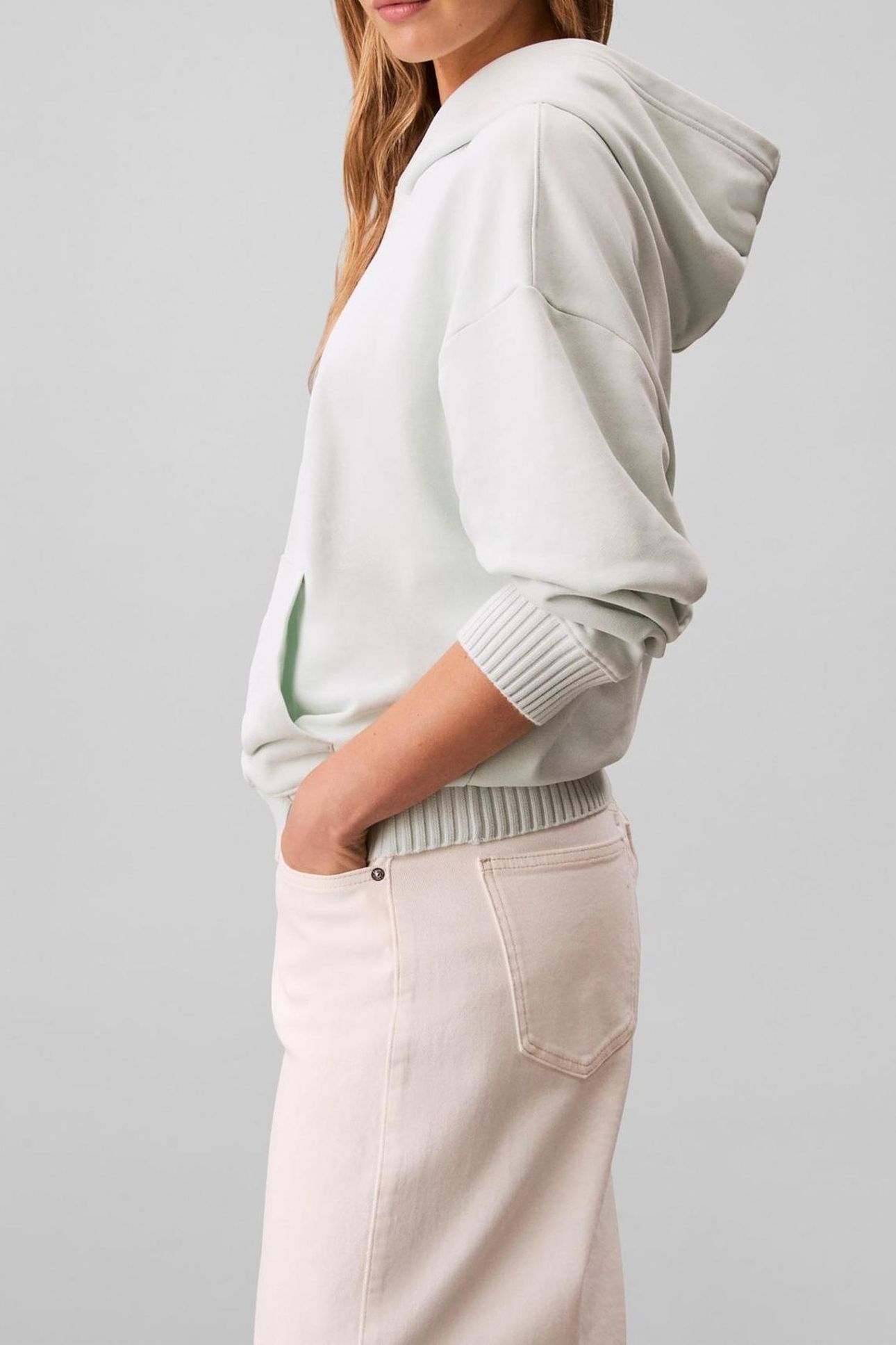WOVEN LABEL PEACHED SPROUT GREEN 4