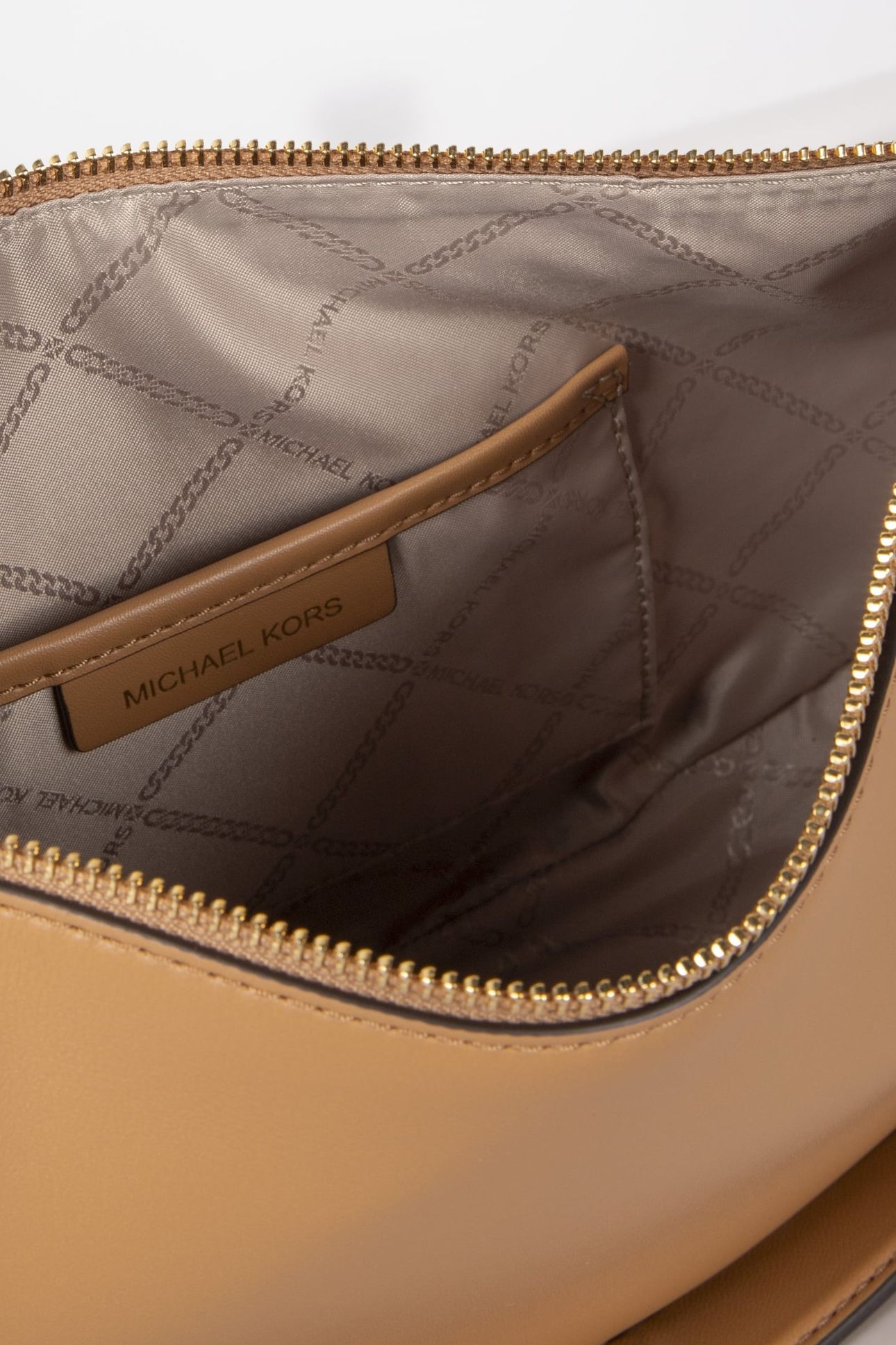 LARGE CHAIN MESSENGER PALE PEANUT 5