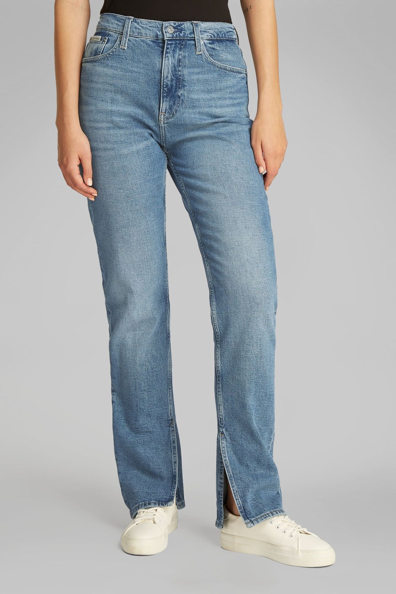 AUTHENTIC SLIM STRAIGHT DENIM MEDIUM 1