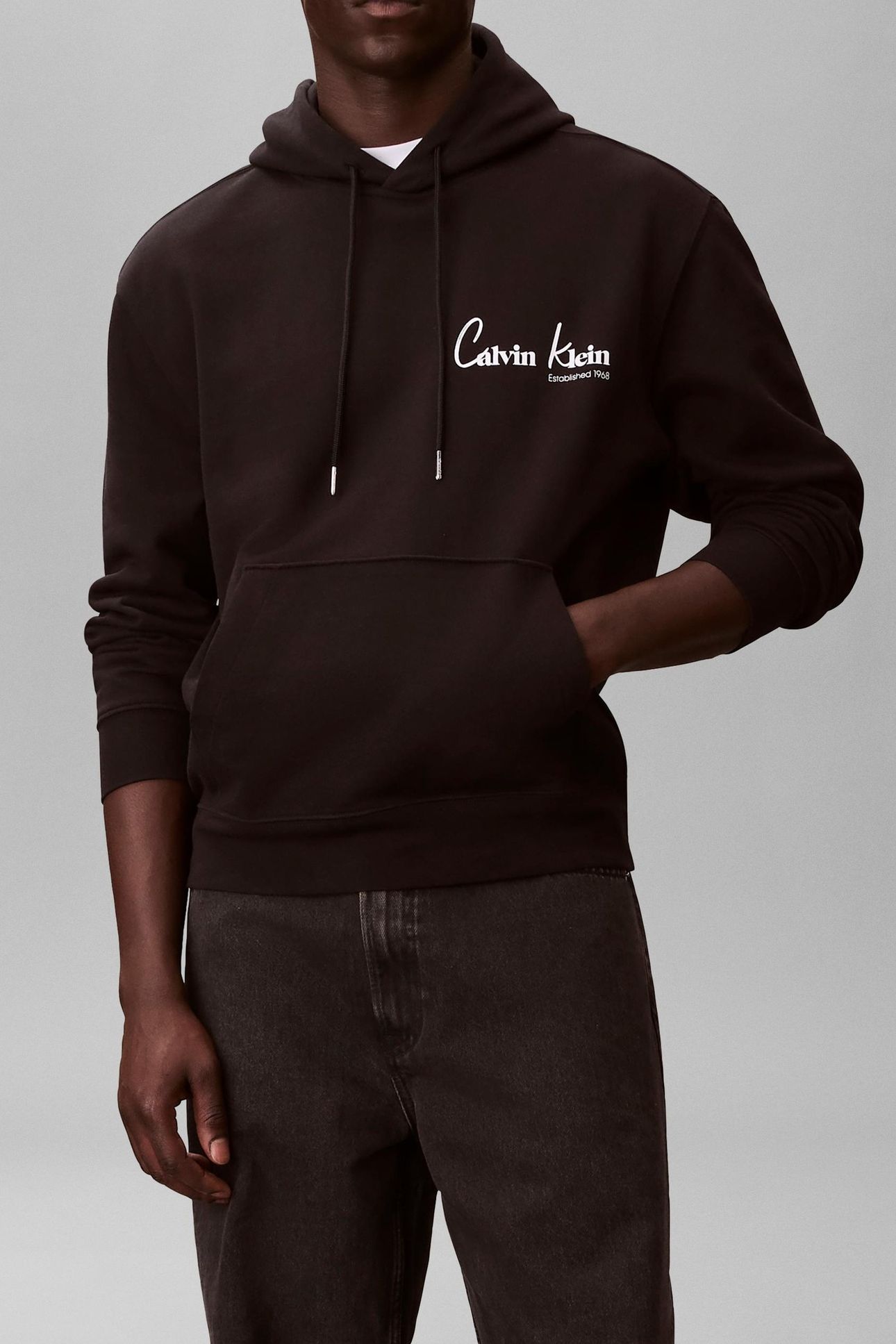 350TERRY GRAPHIC BLACK 1
