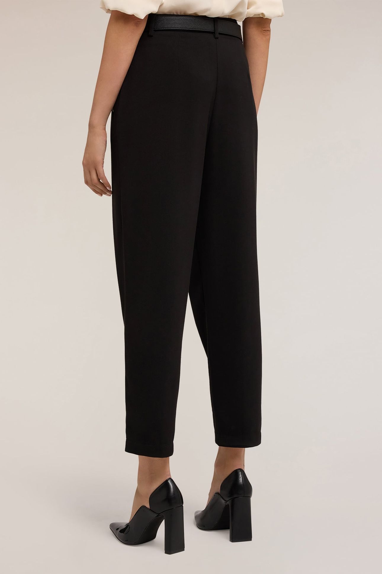 CARROT PANTS WITH ZIP AT THE BOTTOM BLACK 3