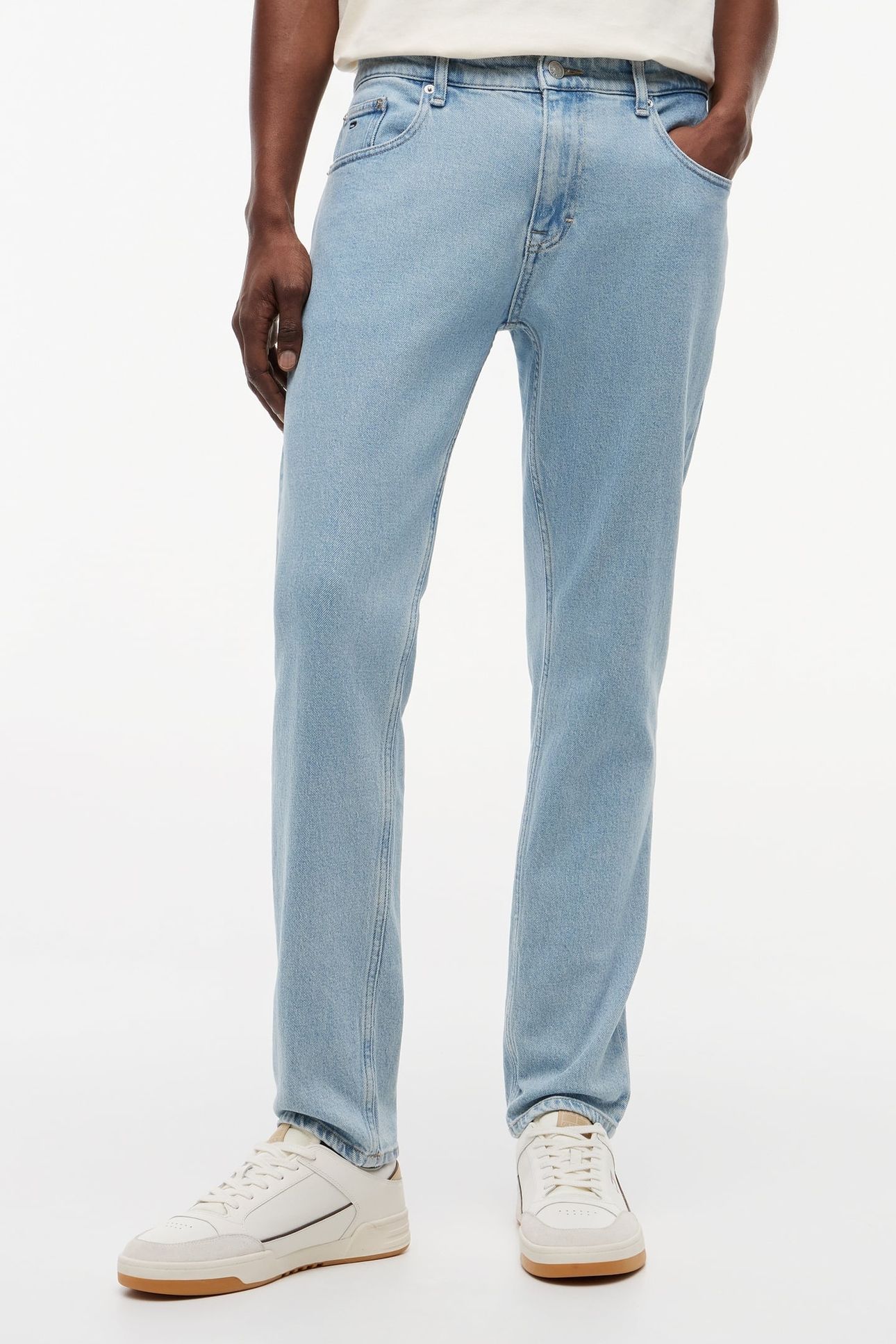 AUSTIN SLIM TAPERED DENIM LIGHT 1