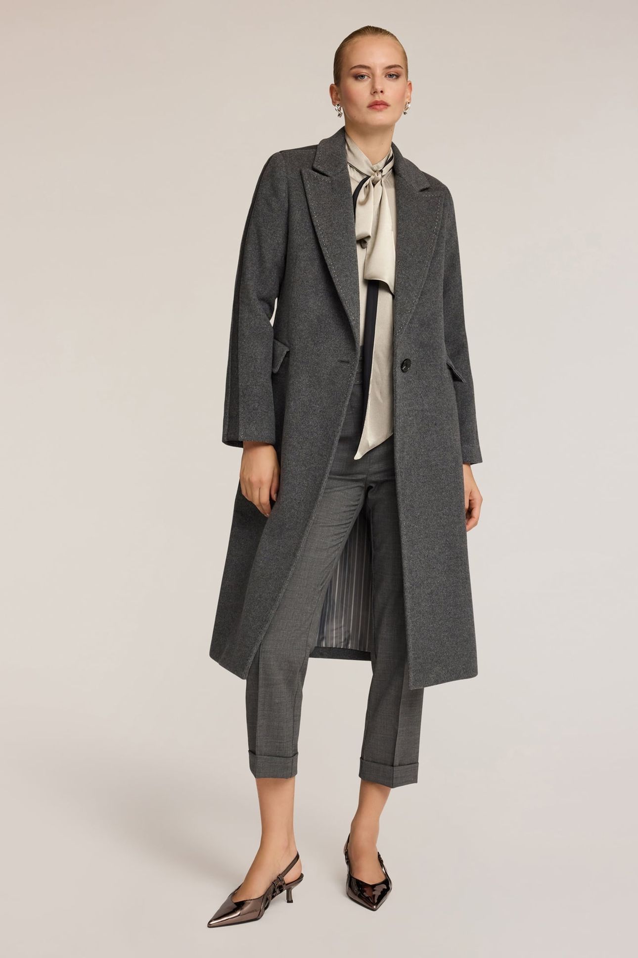LONG COAT IN PURE WOOL GREY 2