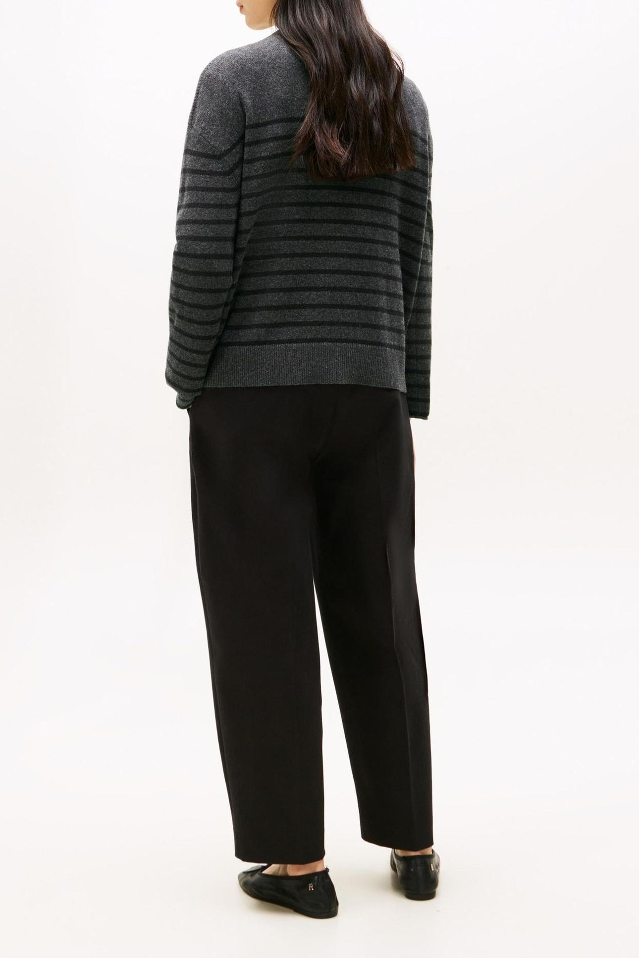 SOFT WOOL RELAXEDD C-NECK DARK GREY HEATHER/BLACK 2