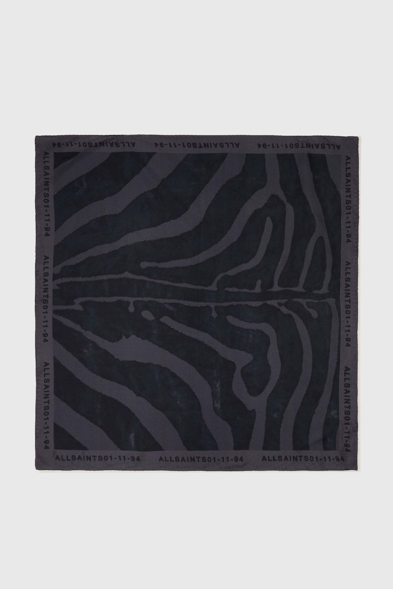 ZOEY SQUARE SCARF BLACK 2