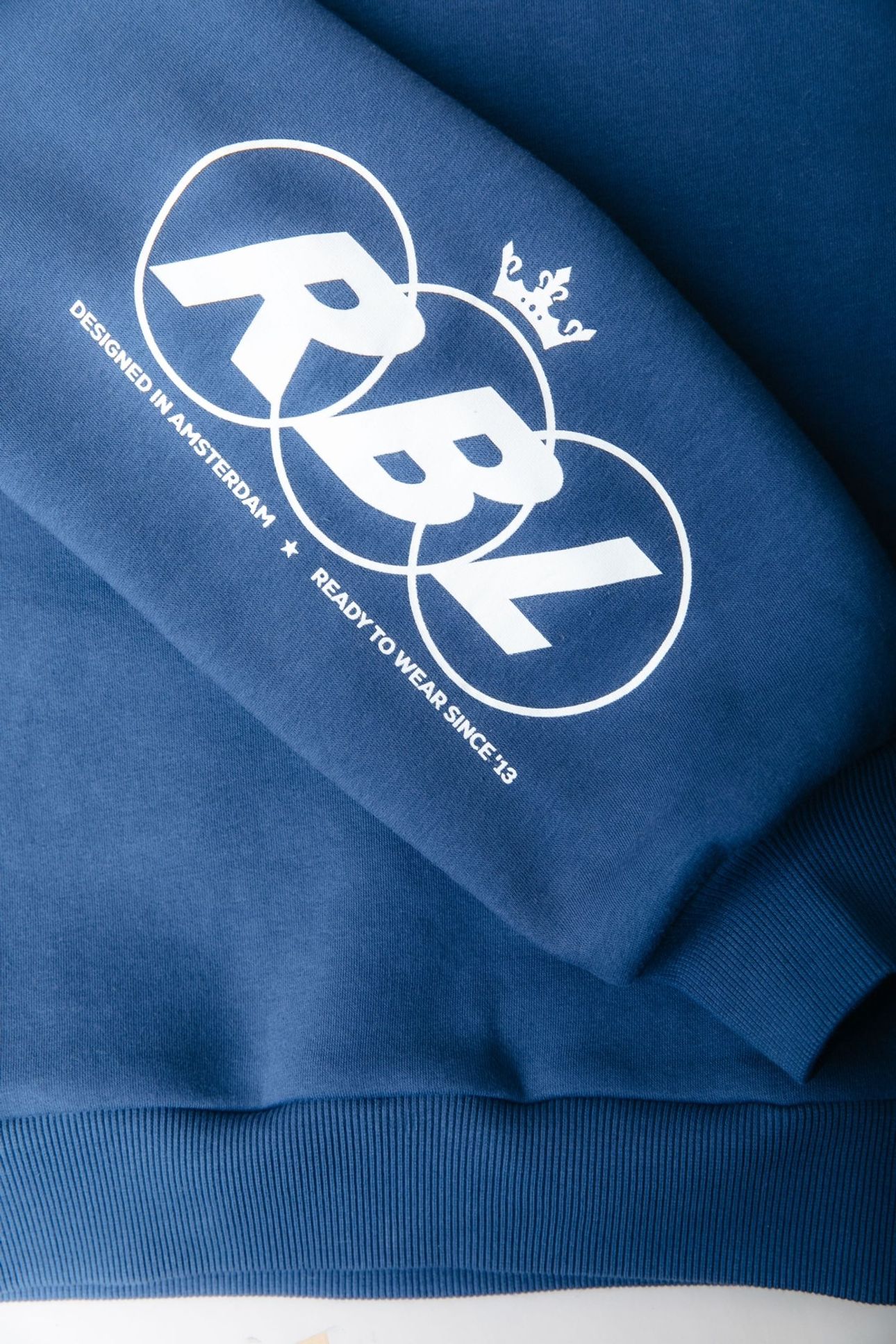 LOGOS DROPPED SHOULDER SWEAT DEEP COBALT 7