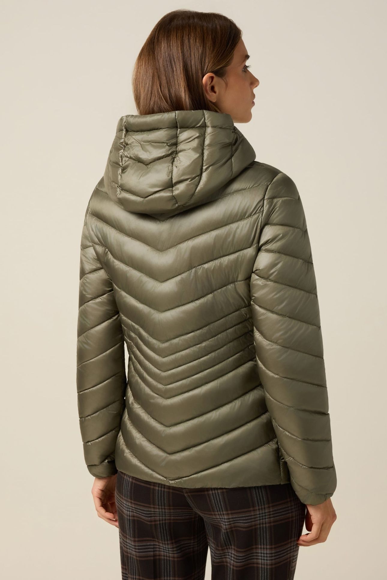 LIGHTWEIGHT HOODED DOWN JACKET MILITARY GREEN 2