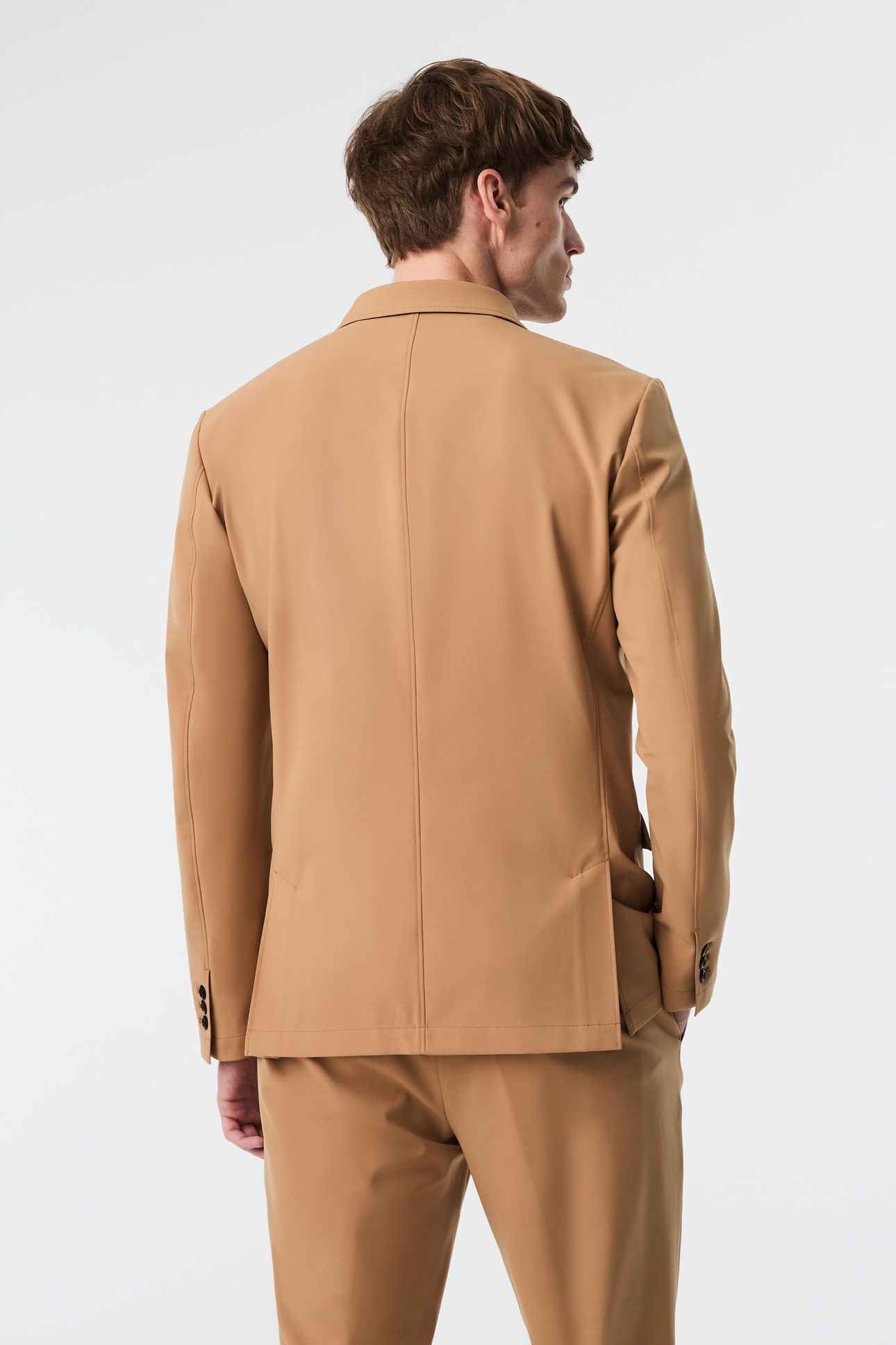 OSINA V2.Y9.02 JACKET CAMEL 2