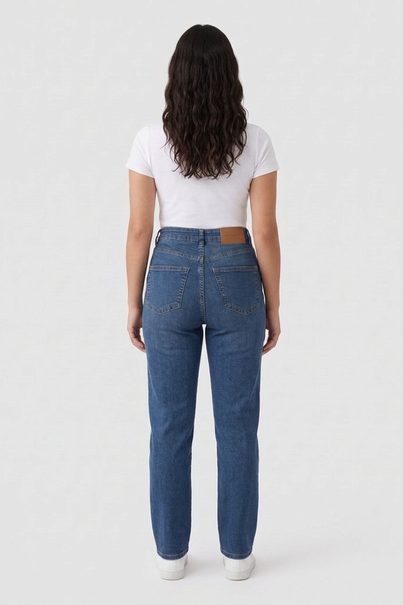 HIGH RISE STRAIGHT JEAN BLUE MID 2