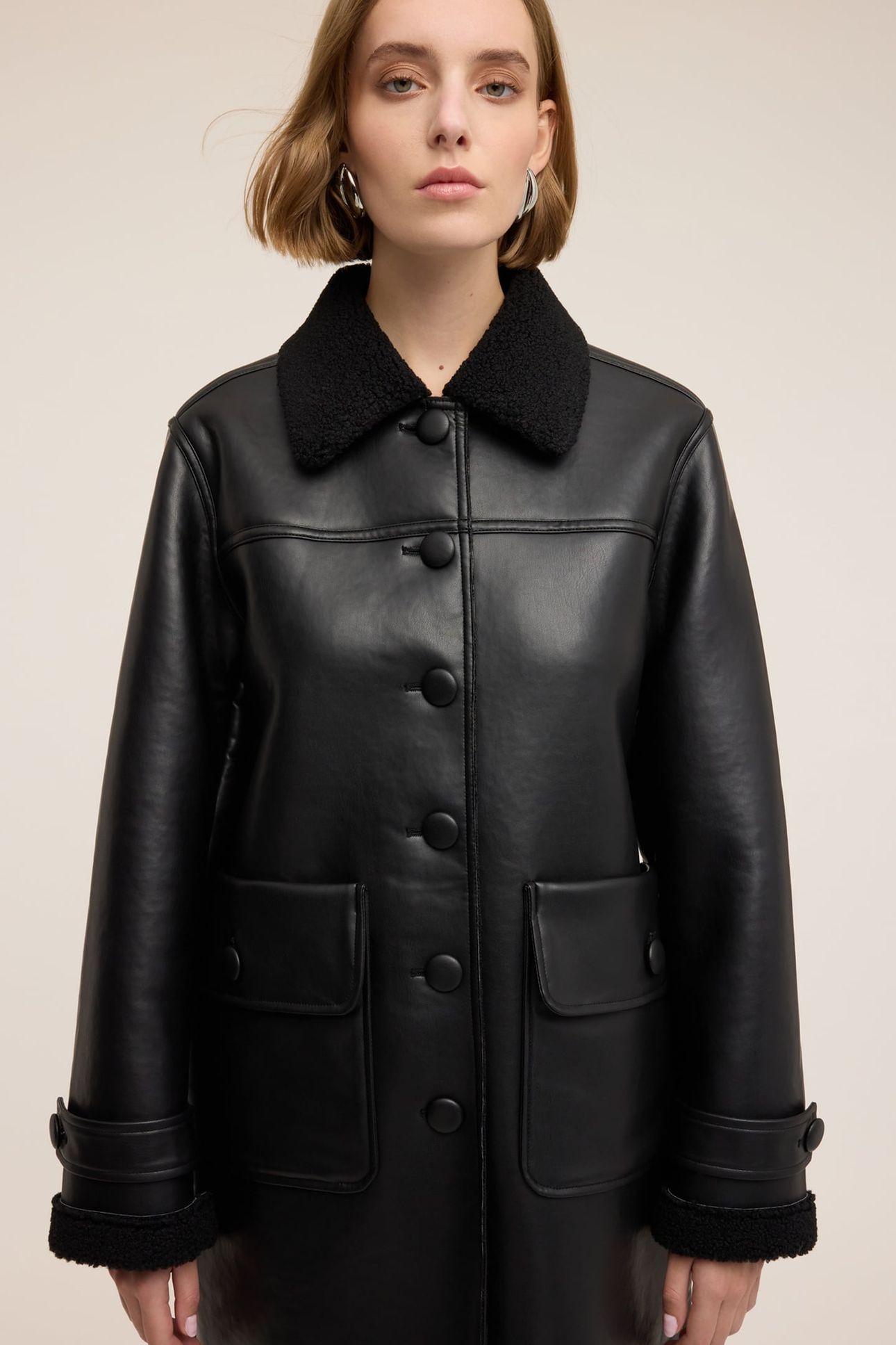SHEARLING EFFECT COAT BLACK 2