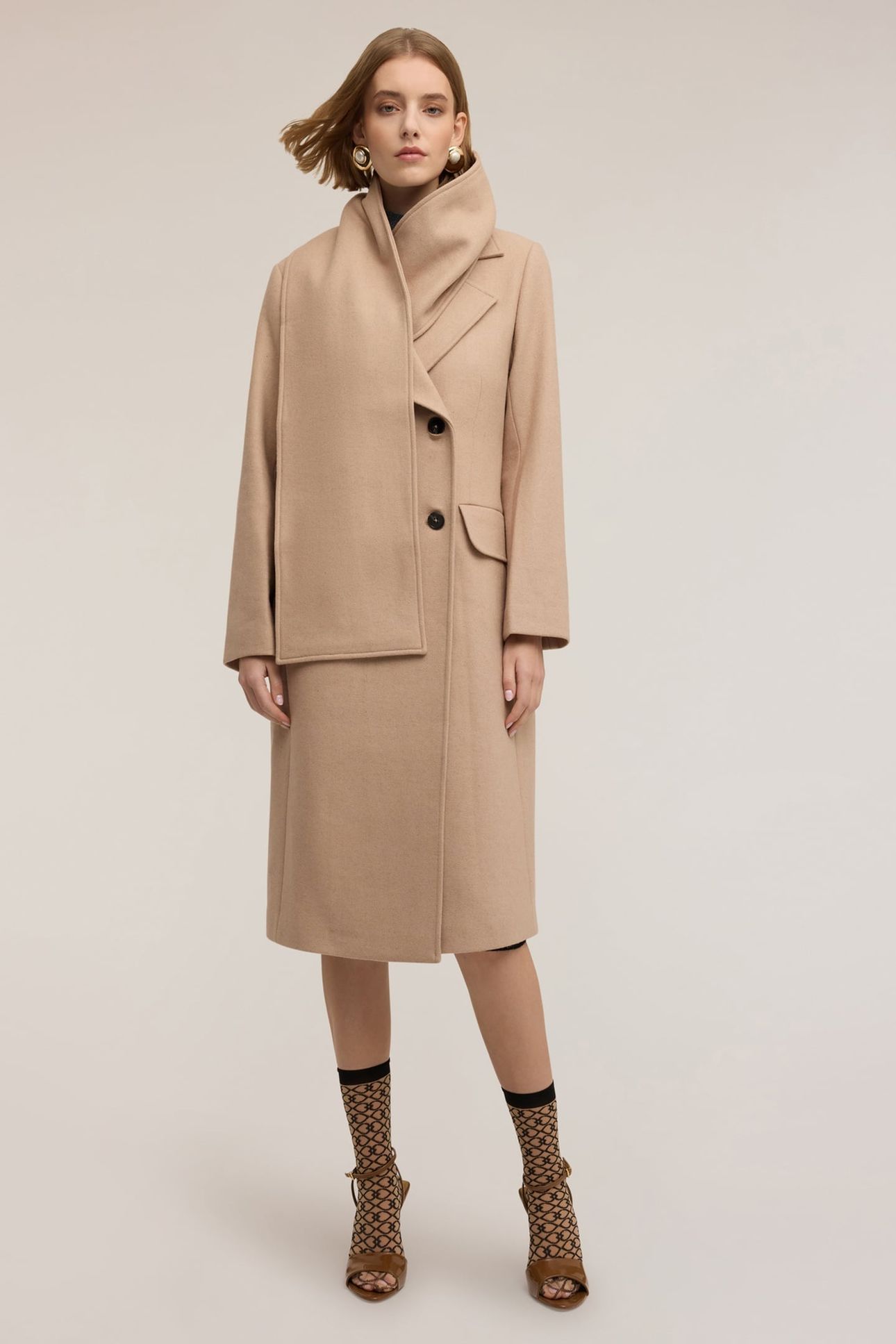 DOUBLE-BREASTED COAT WITH SCARF PATTERN BEIGE 1