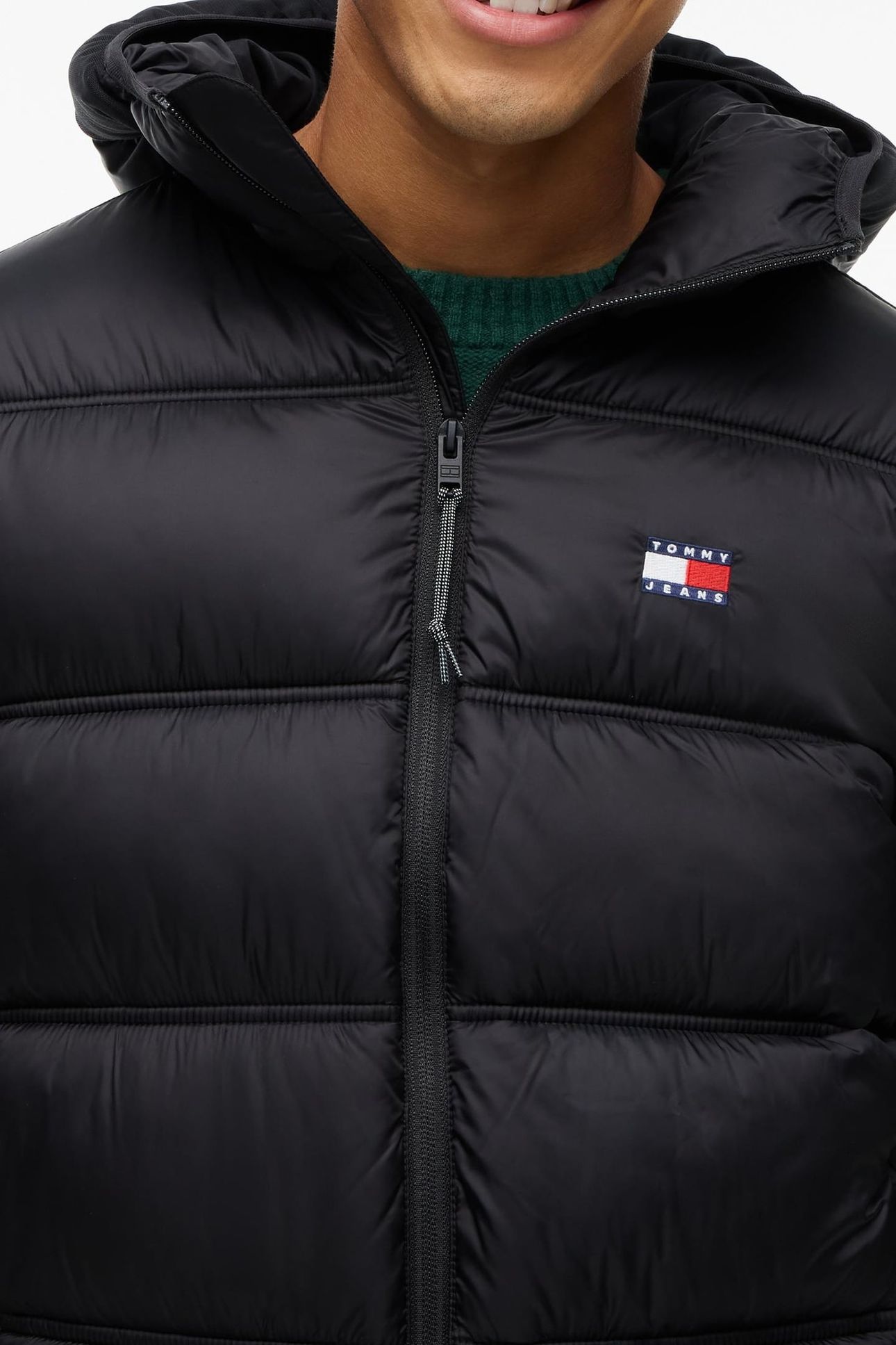 TJM HOODED LOGO JACKET BLACK 7